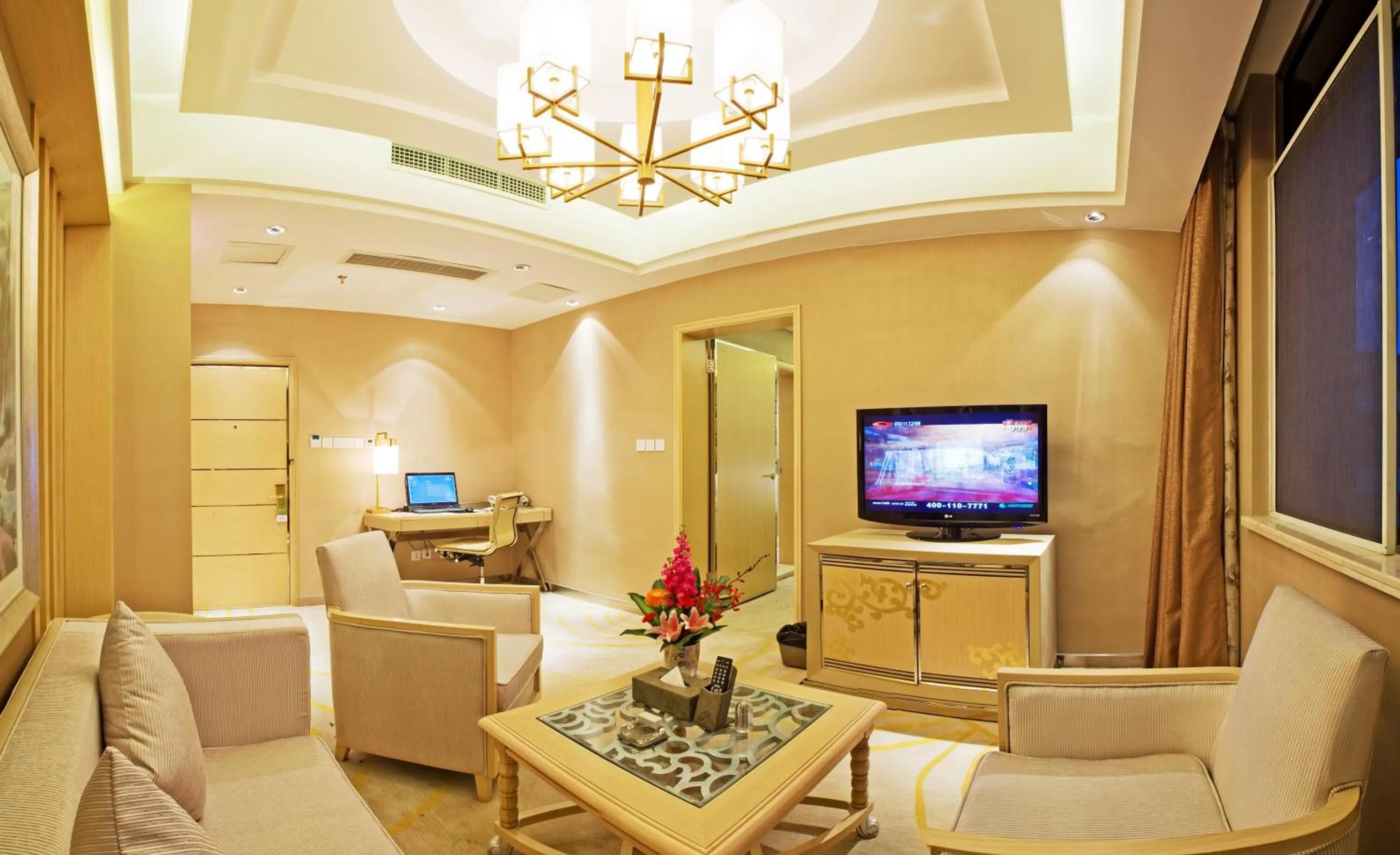 Living room in Chengdu Wangjiang Hotel