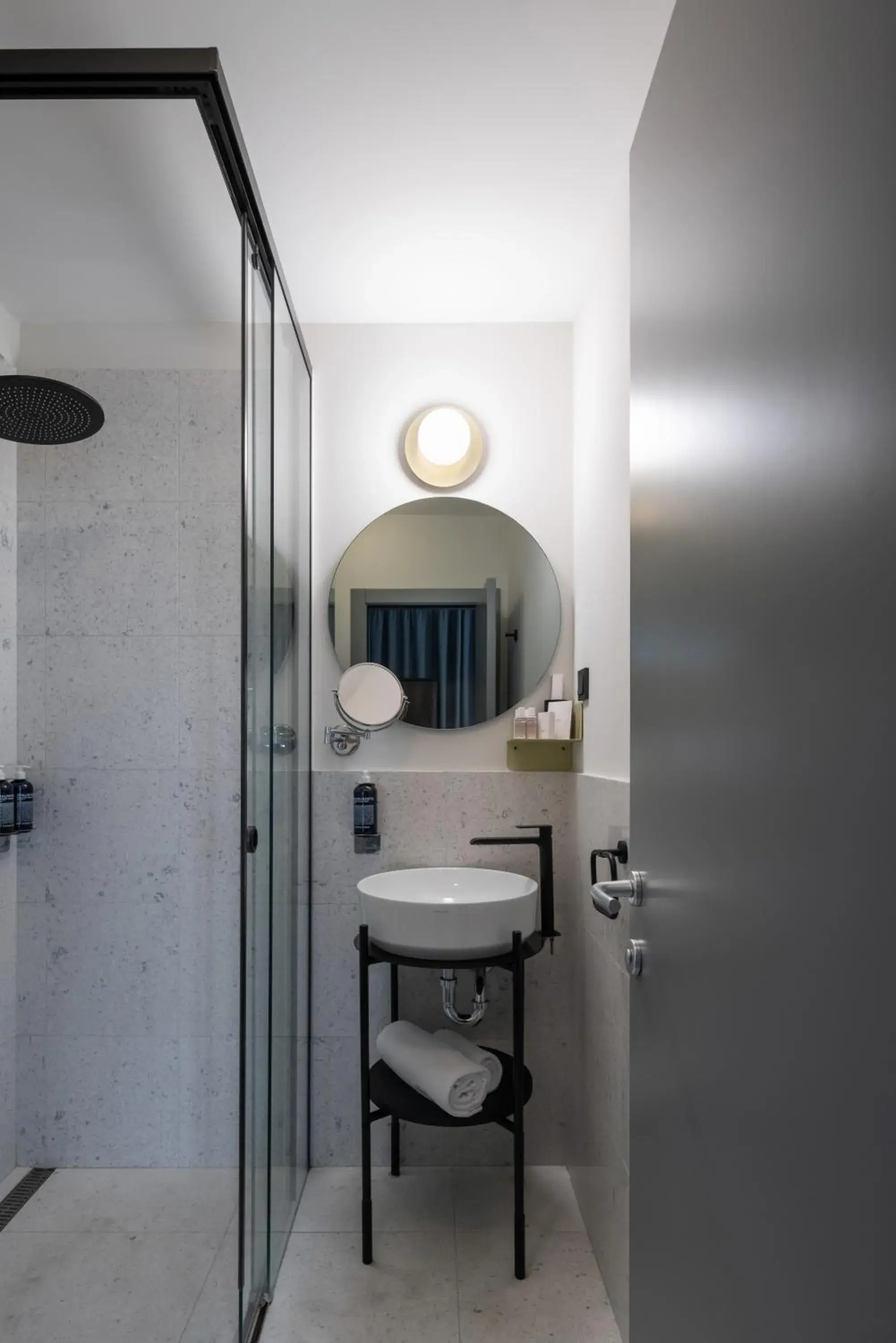 Economy Single Room - single occupancy in Pavilion Boutique Hotel Economy Single Room - single occupancy in Pavilion Boutique Hotel