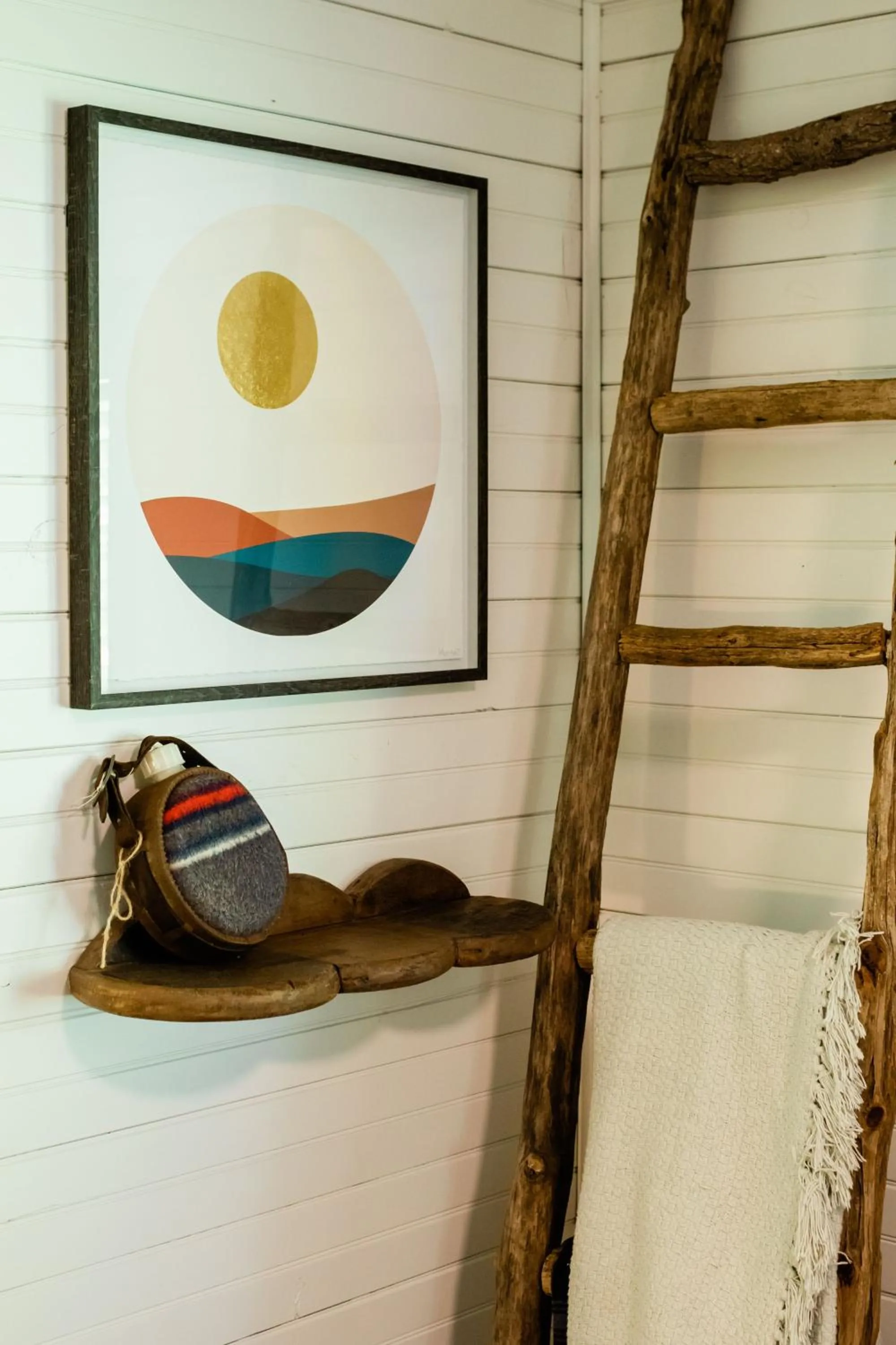 Decorative detail in Sylvan Valley Lodge and Cellars