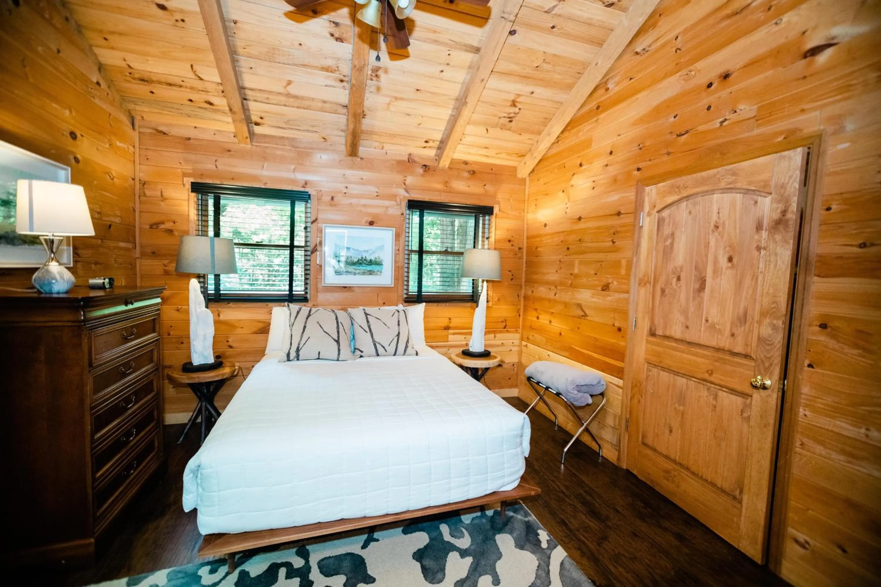 Bedroom, Bed in Sylvan Valley Lodge and Cellars