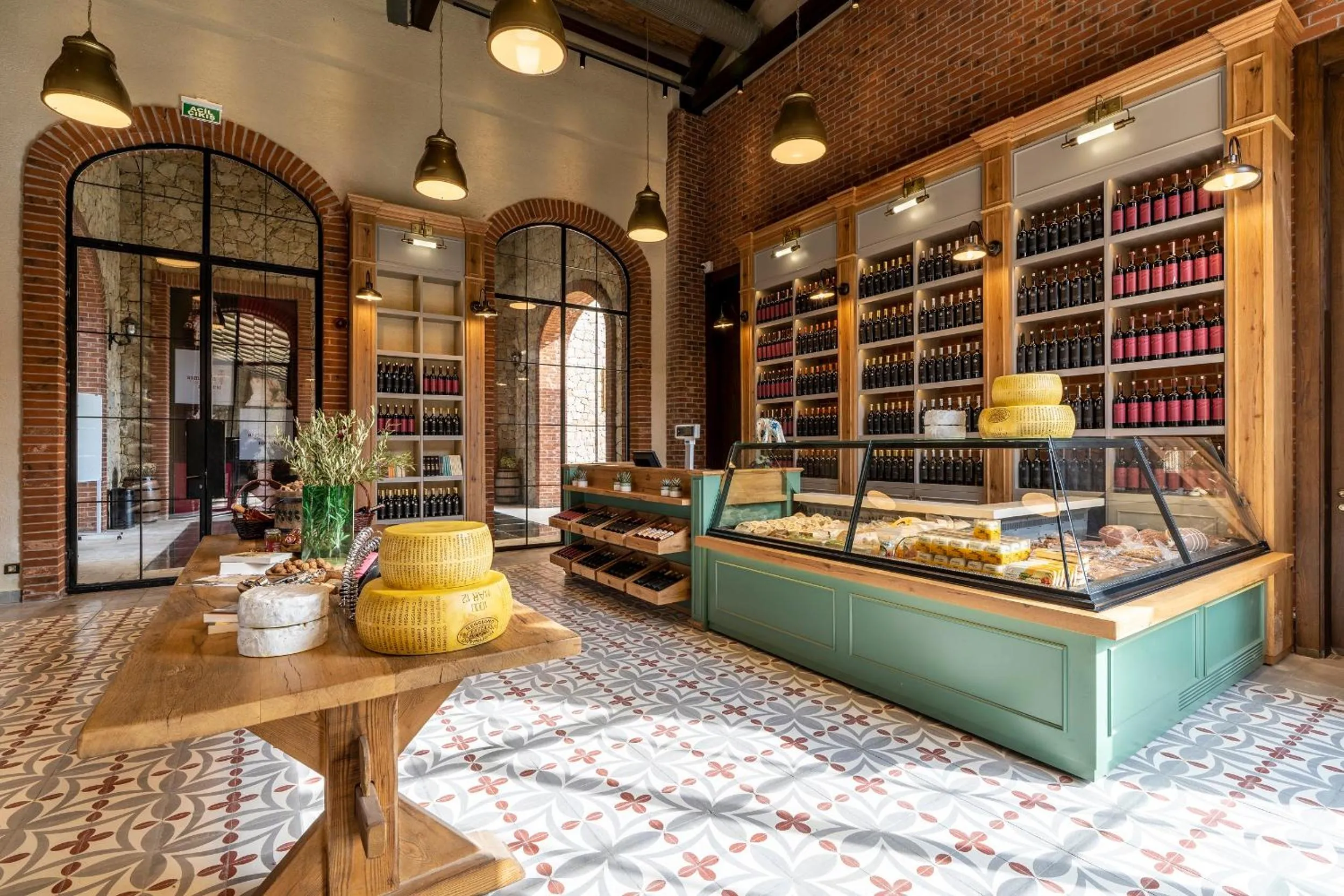 Supermarket/grocery shop in Bengodi Boutique Hotel