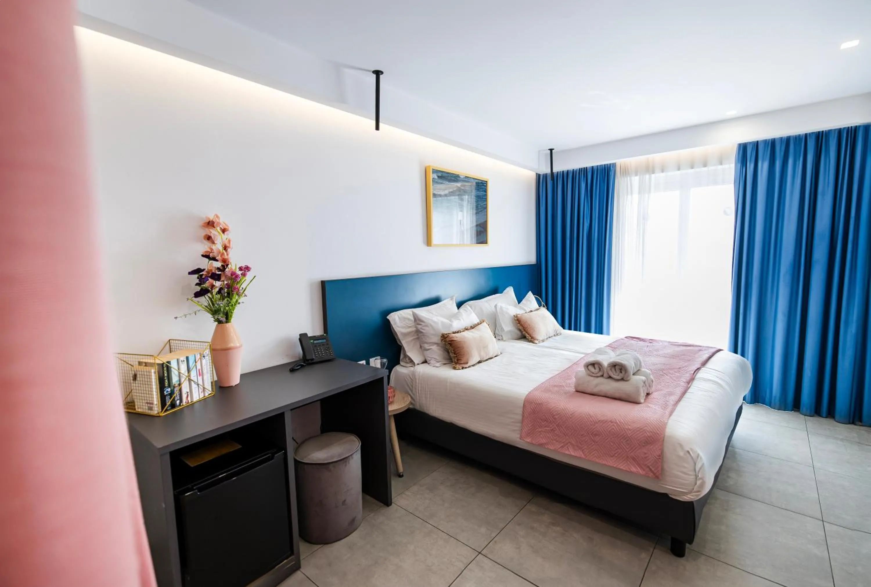 Bed in Flamingo Hotel Malta