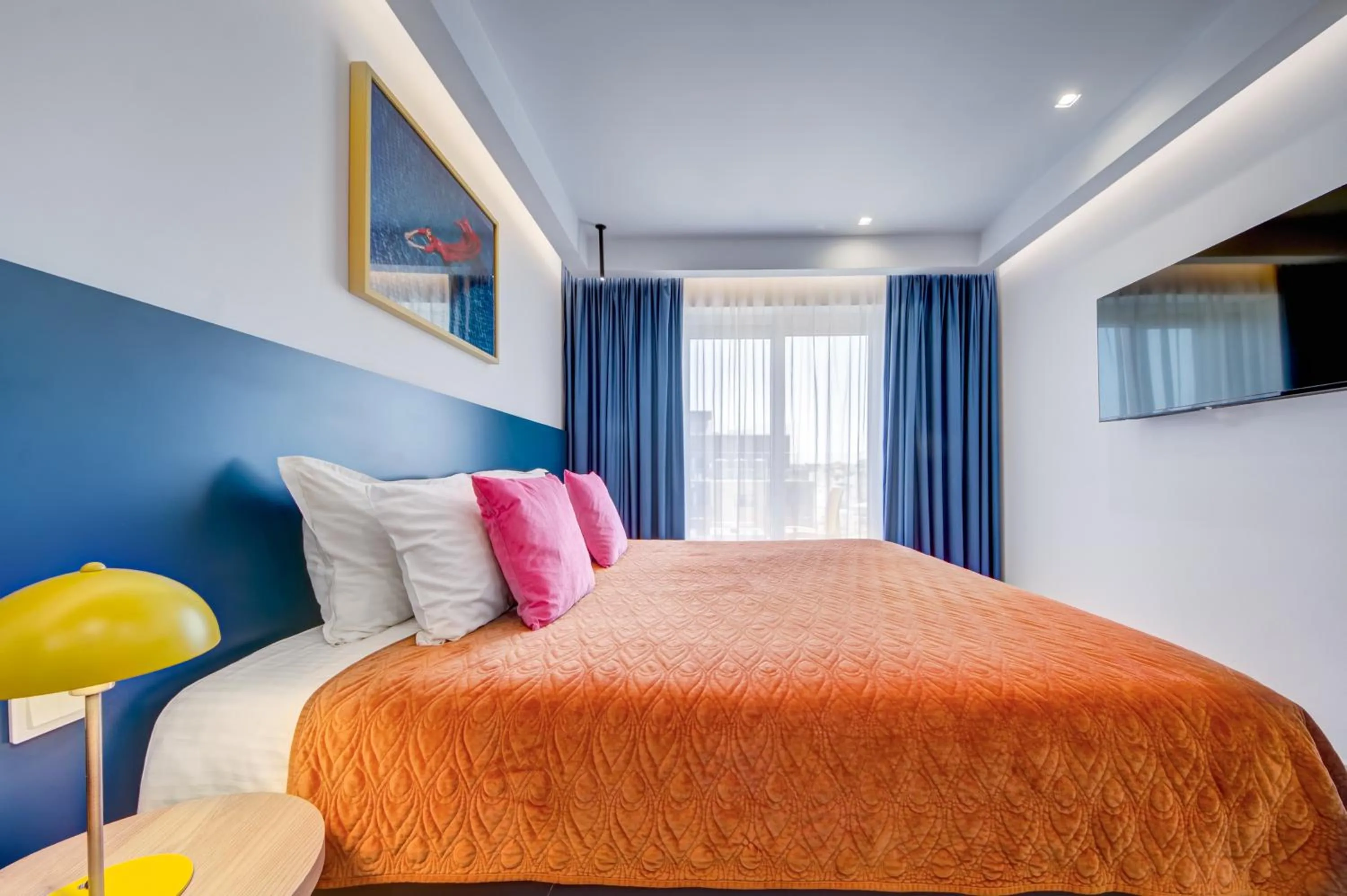 Bed in Flamingo Hotel Malta