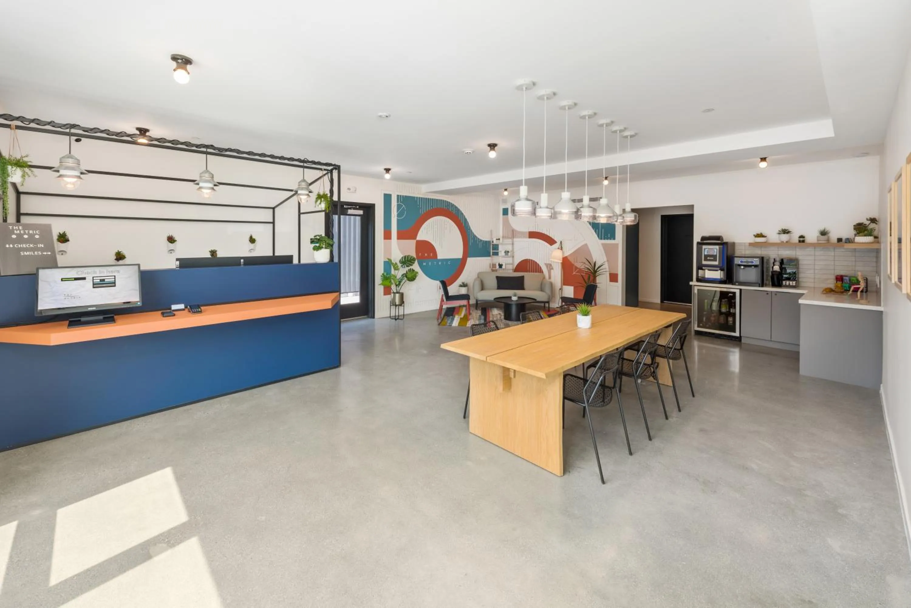 Lounge or bar in The Metric - Los Angeles Downtown