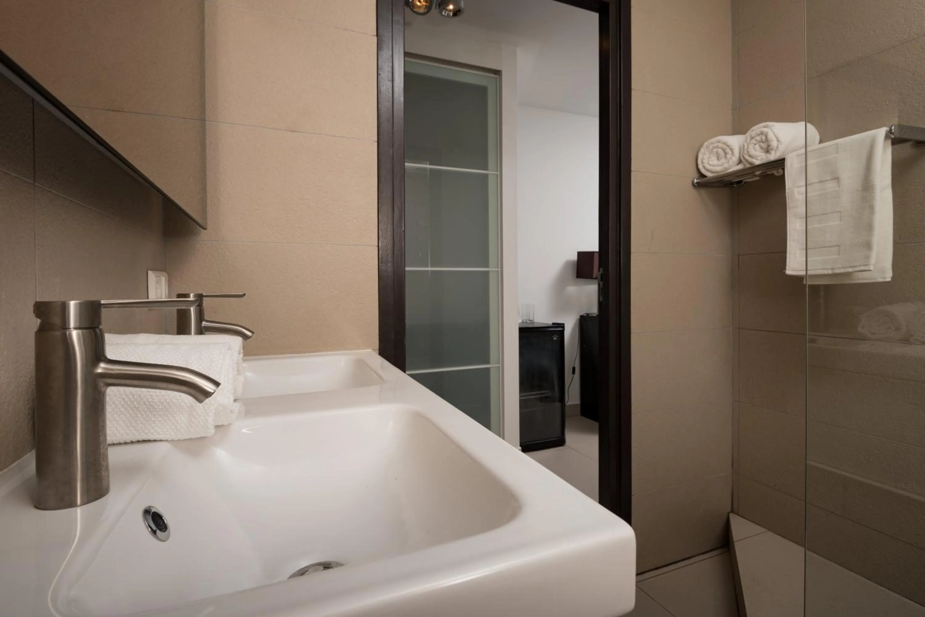 Bathroom in Thebonairian