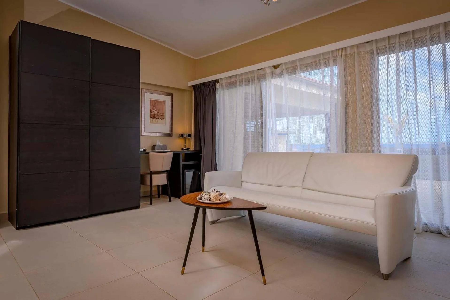 Living room, Seating Area in Thebonairian