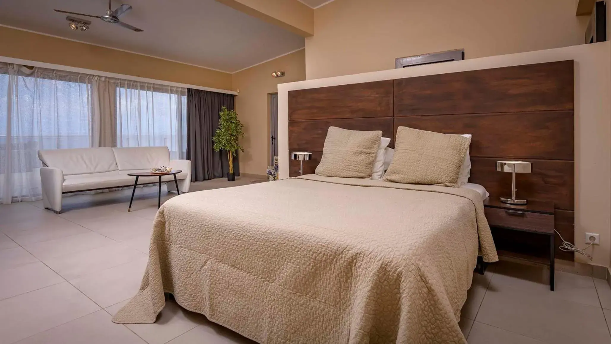 Junior Suite with Sea View in Thebonairian Junior Suite with Sea View in Thebonairian