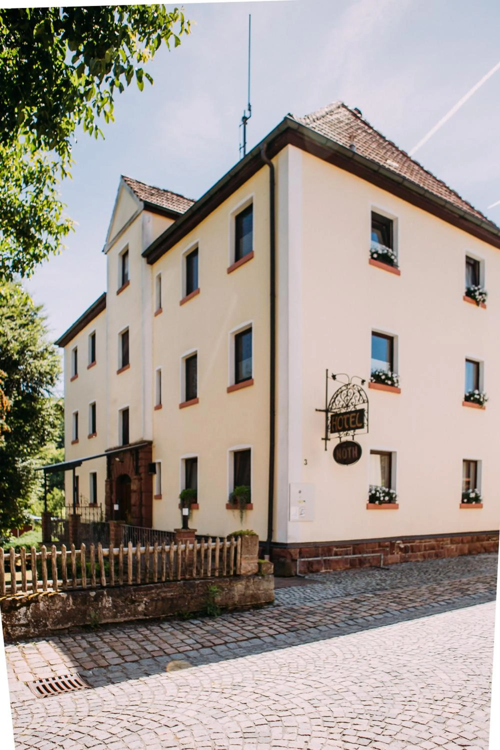 Hotel Restaurant Nöth