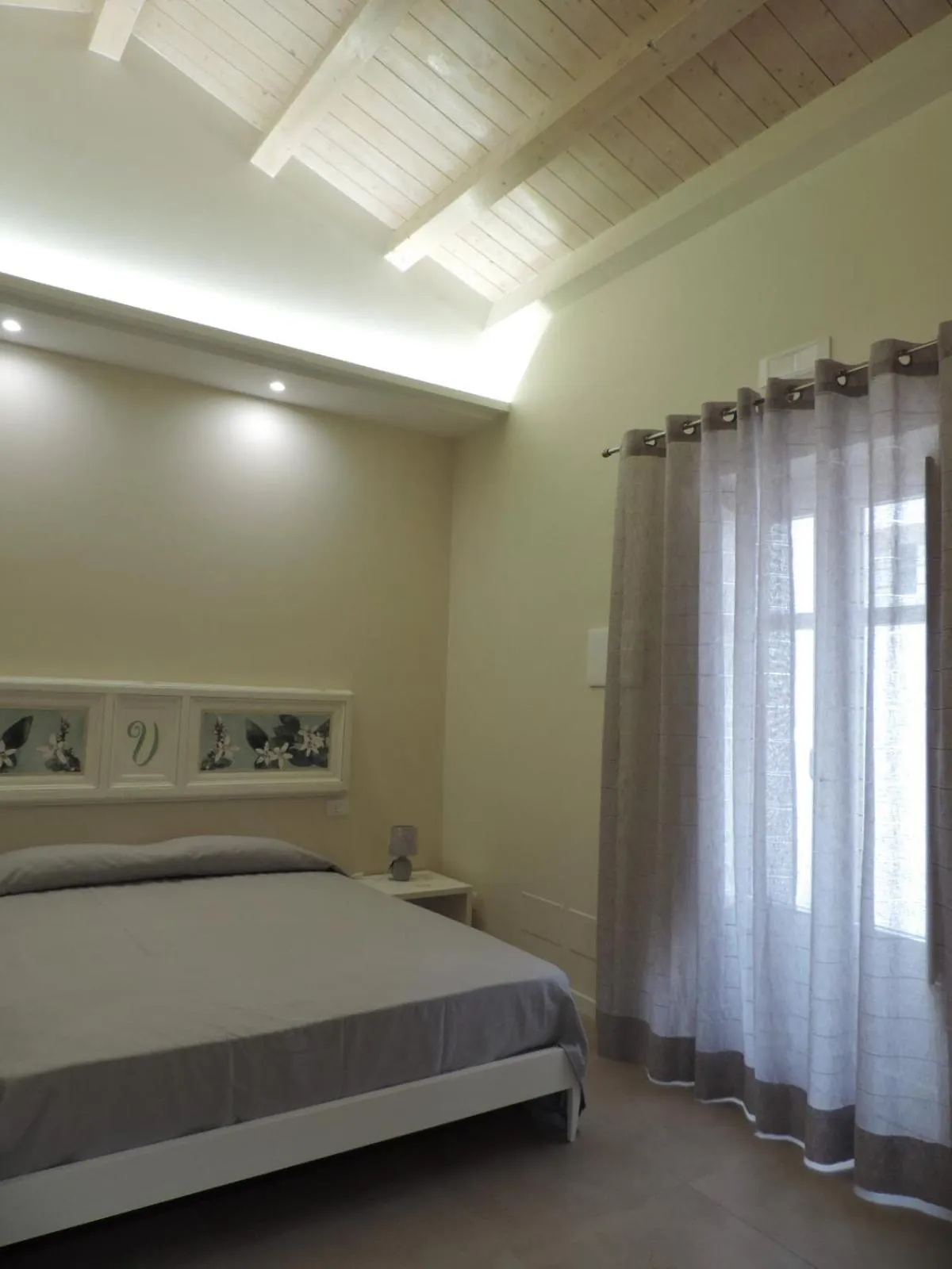 Photo of the whole room, Bed in San Domenico Casa Vacanze