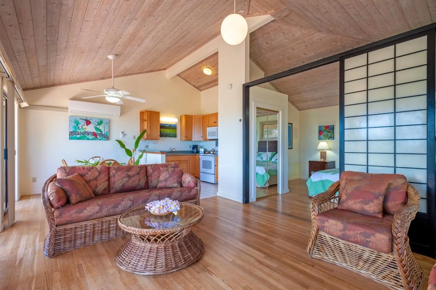 TV and multimedia in Poipu Plantation Vacation Rentals