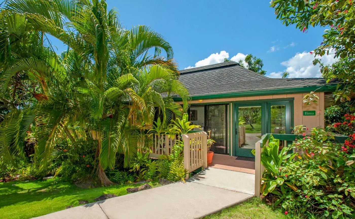 Property building in Poipu Plantation Vacation Rentals