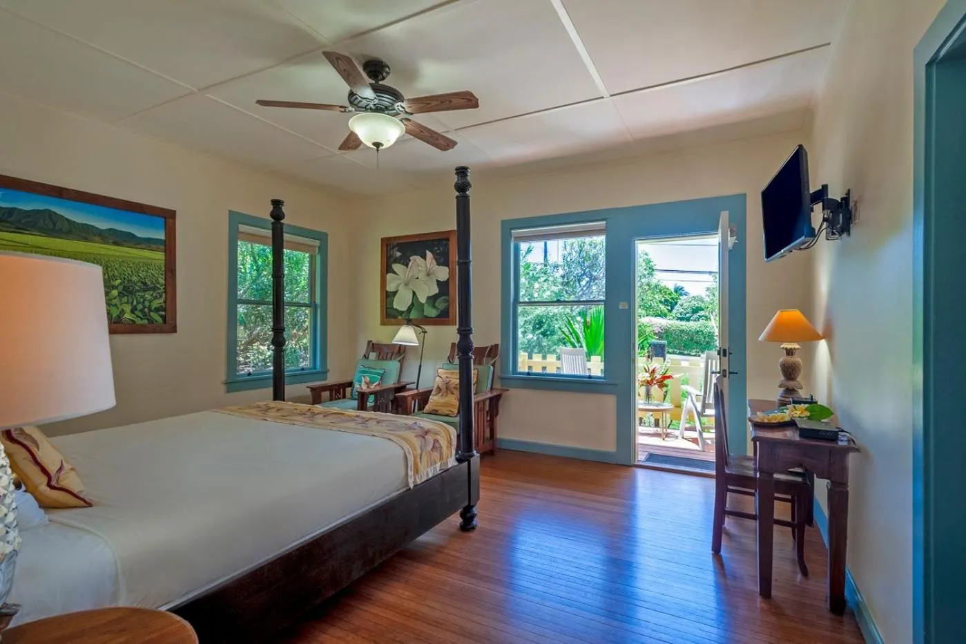 Bed in Poipu Plantation Vacation Rentals
