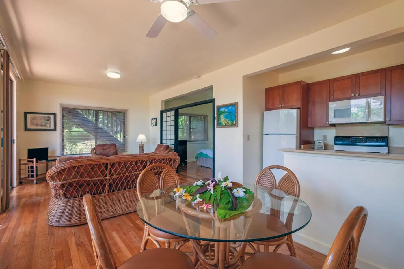 TV and multimedia in Poipu Plantation Vacation Rentals