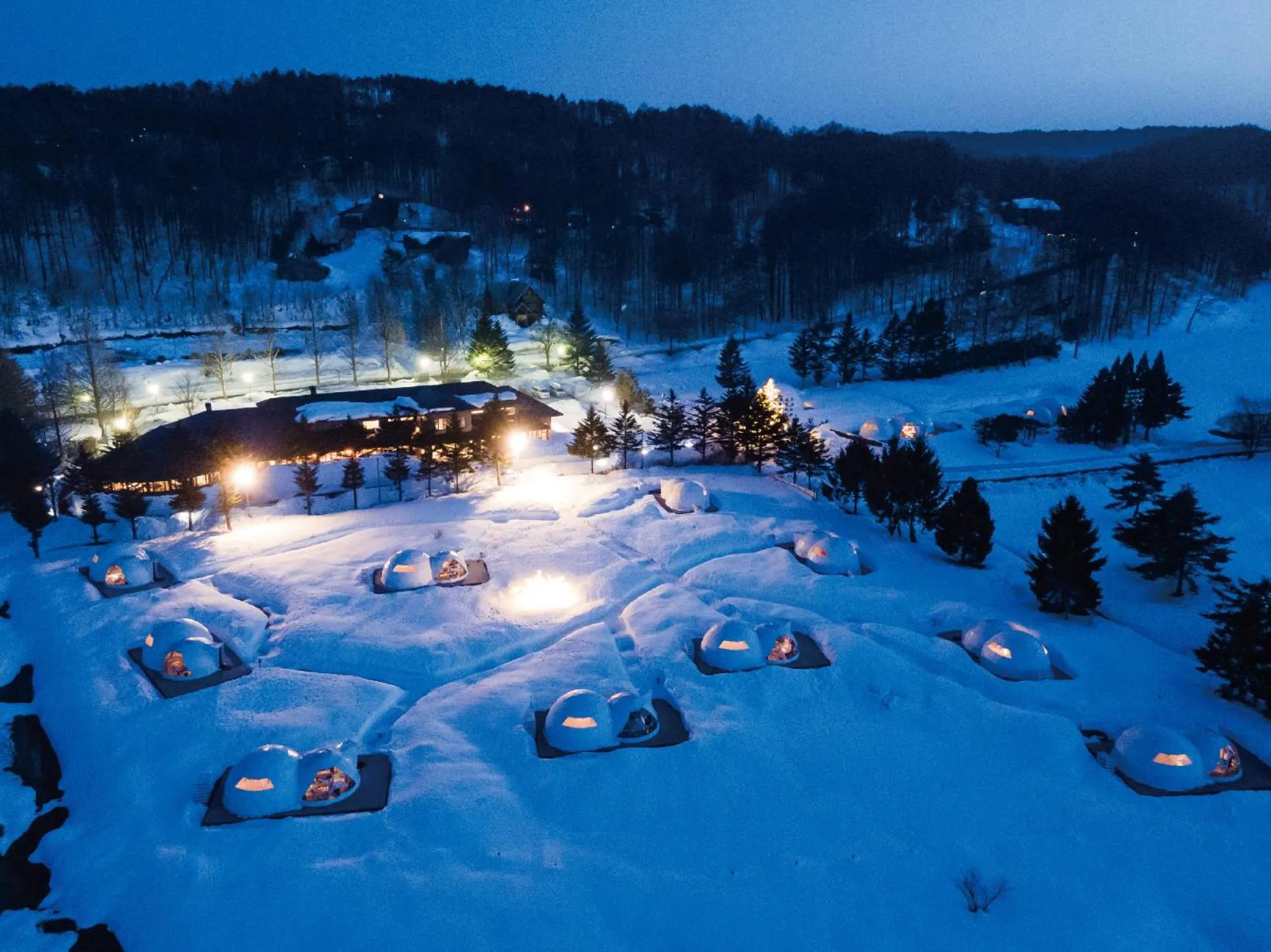 Property building in Glamprook Iizuna