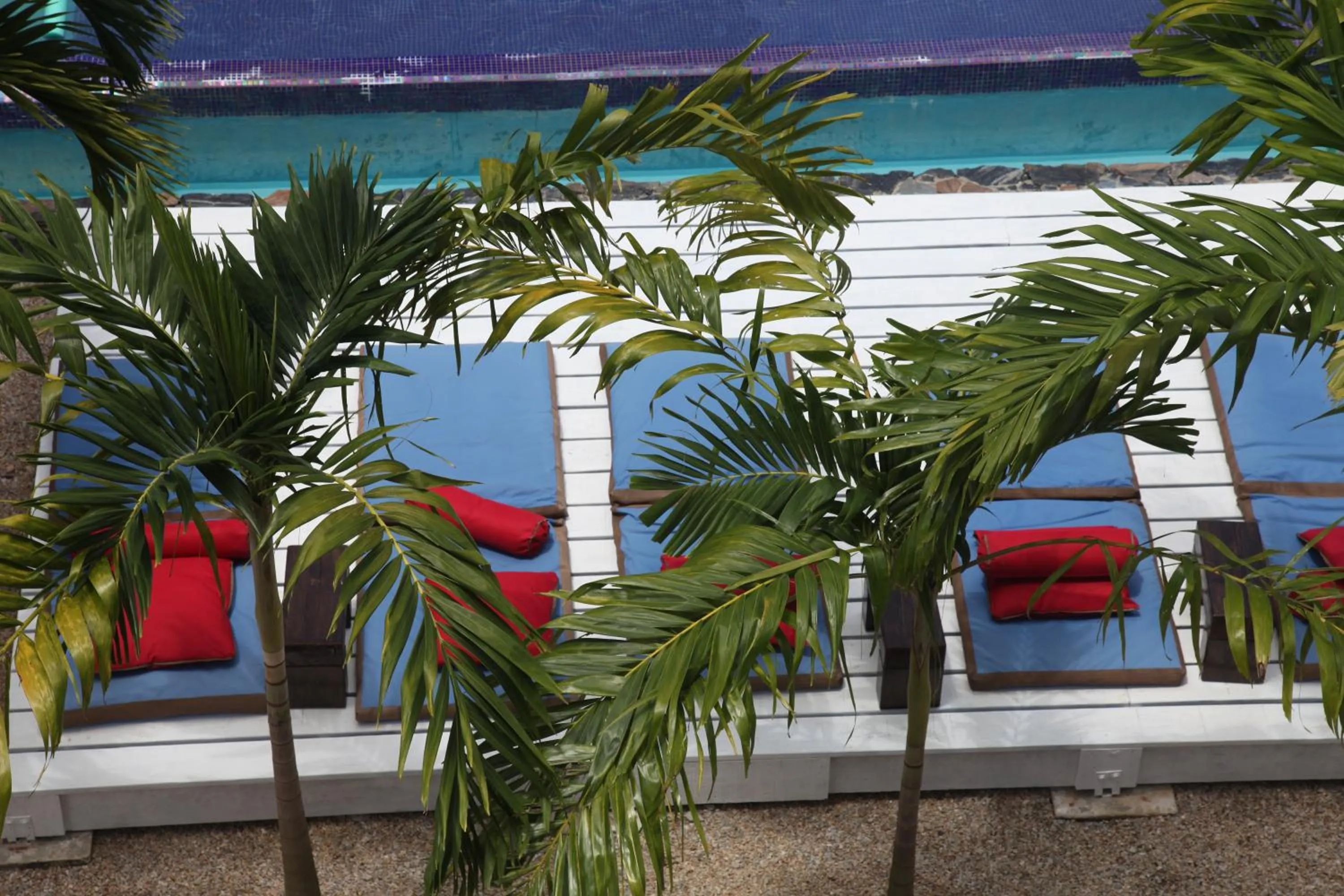 Solarium in Chaykovski Boutique H