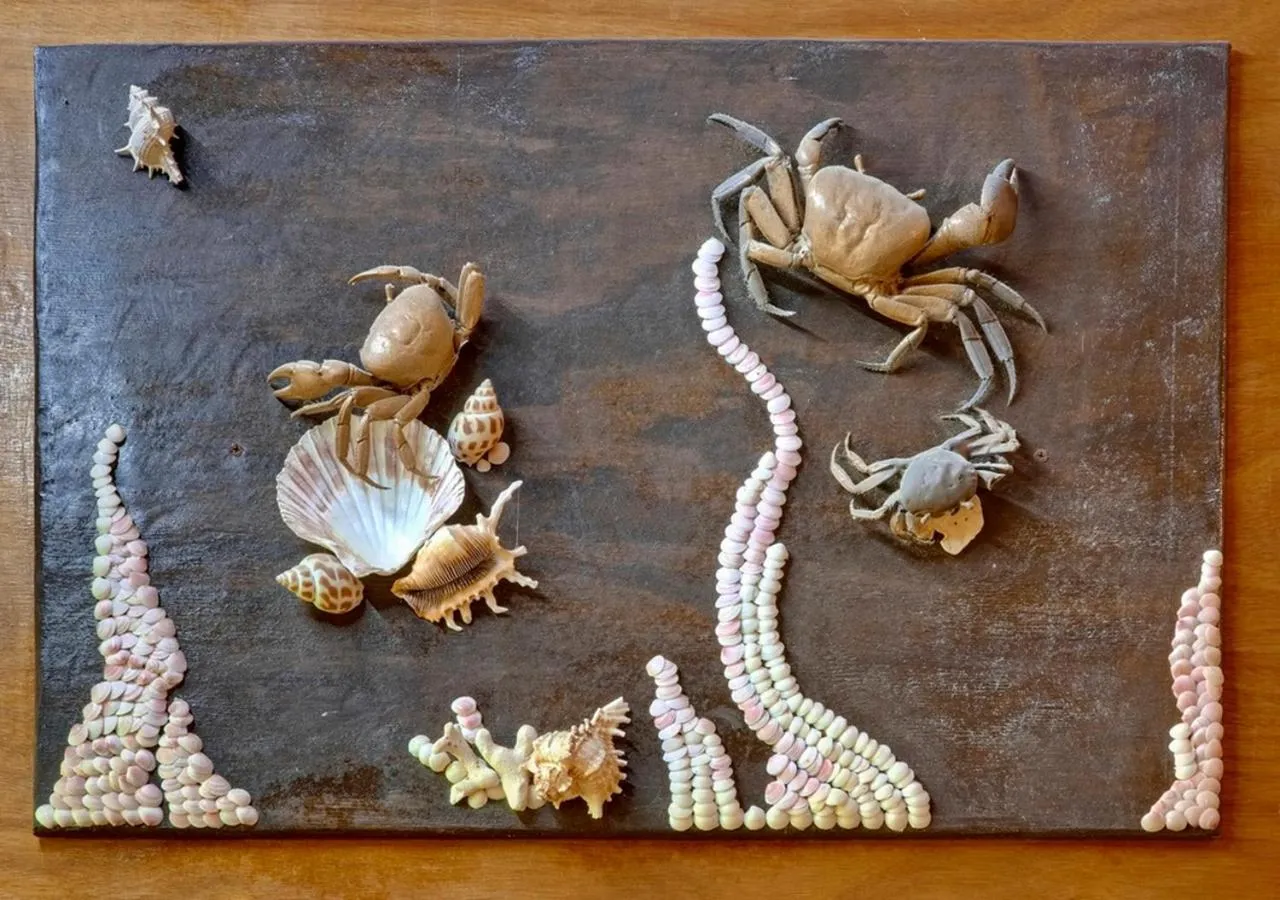 Decorative detail in Chaykovski Boutique H