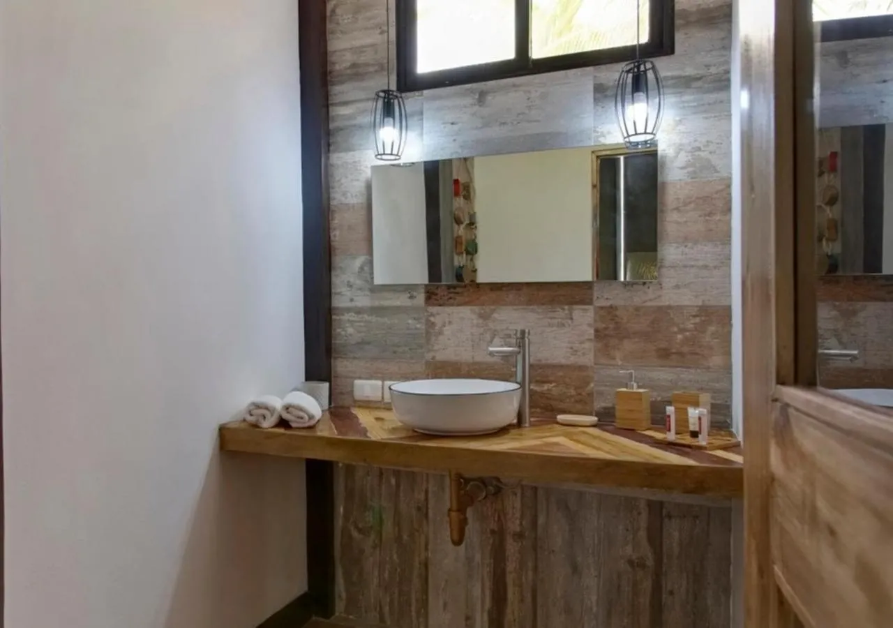Bathroom in Chaykovski Boutique H