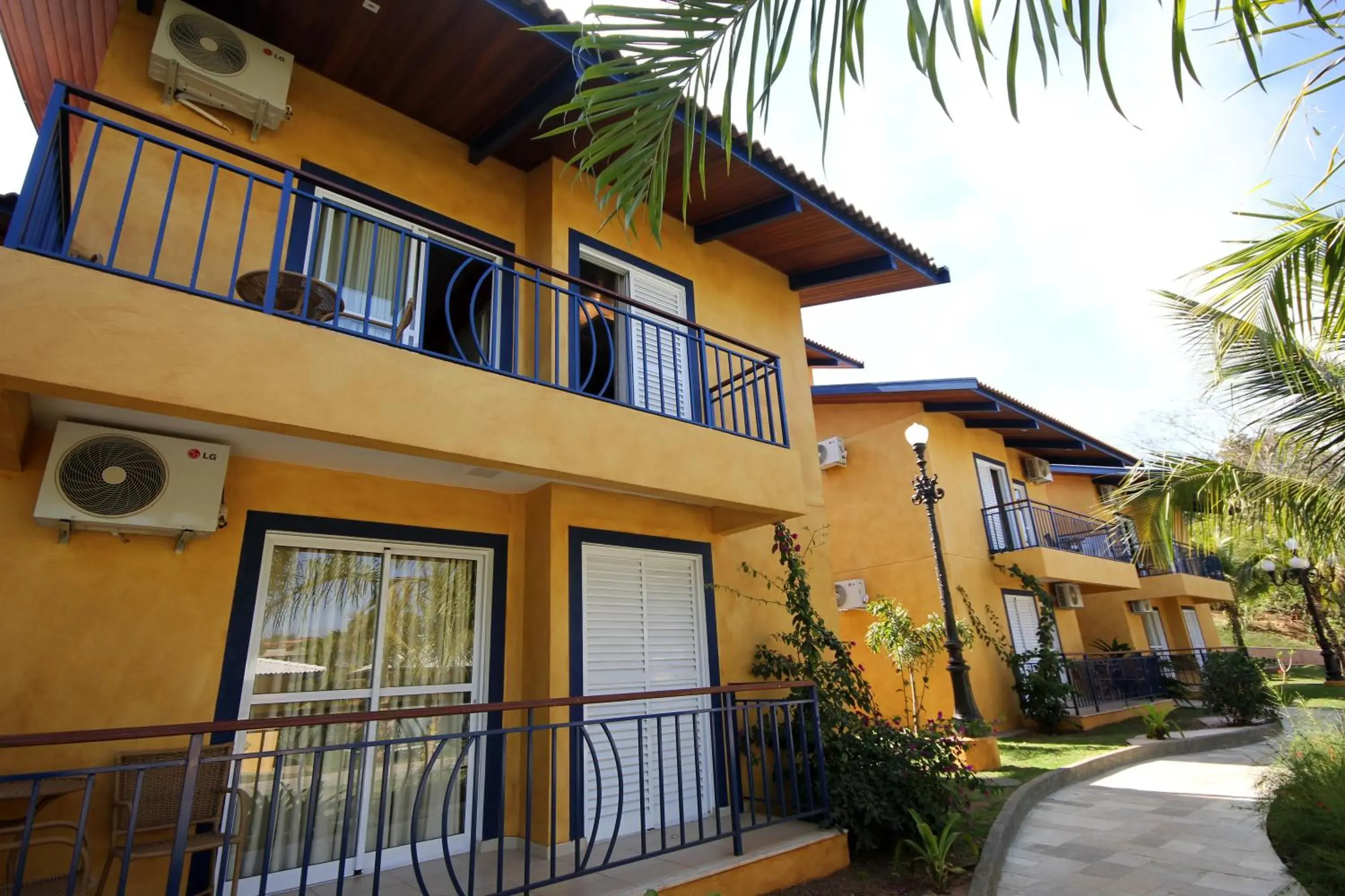 Property building in Hot Beach Raízes Property building in Hot Beach Raízes