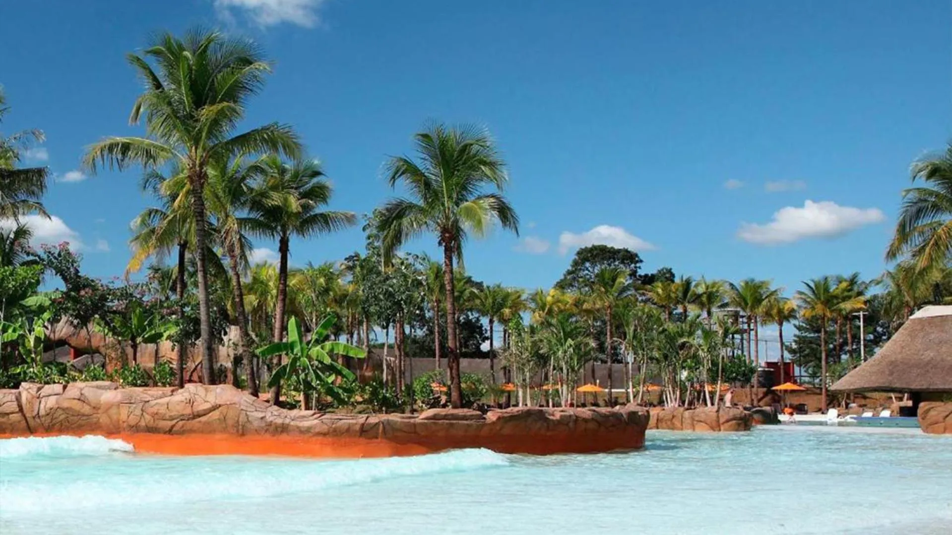 Nearby landmark in Hot Beach Raízes