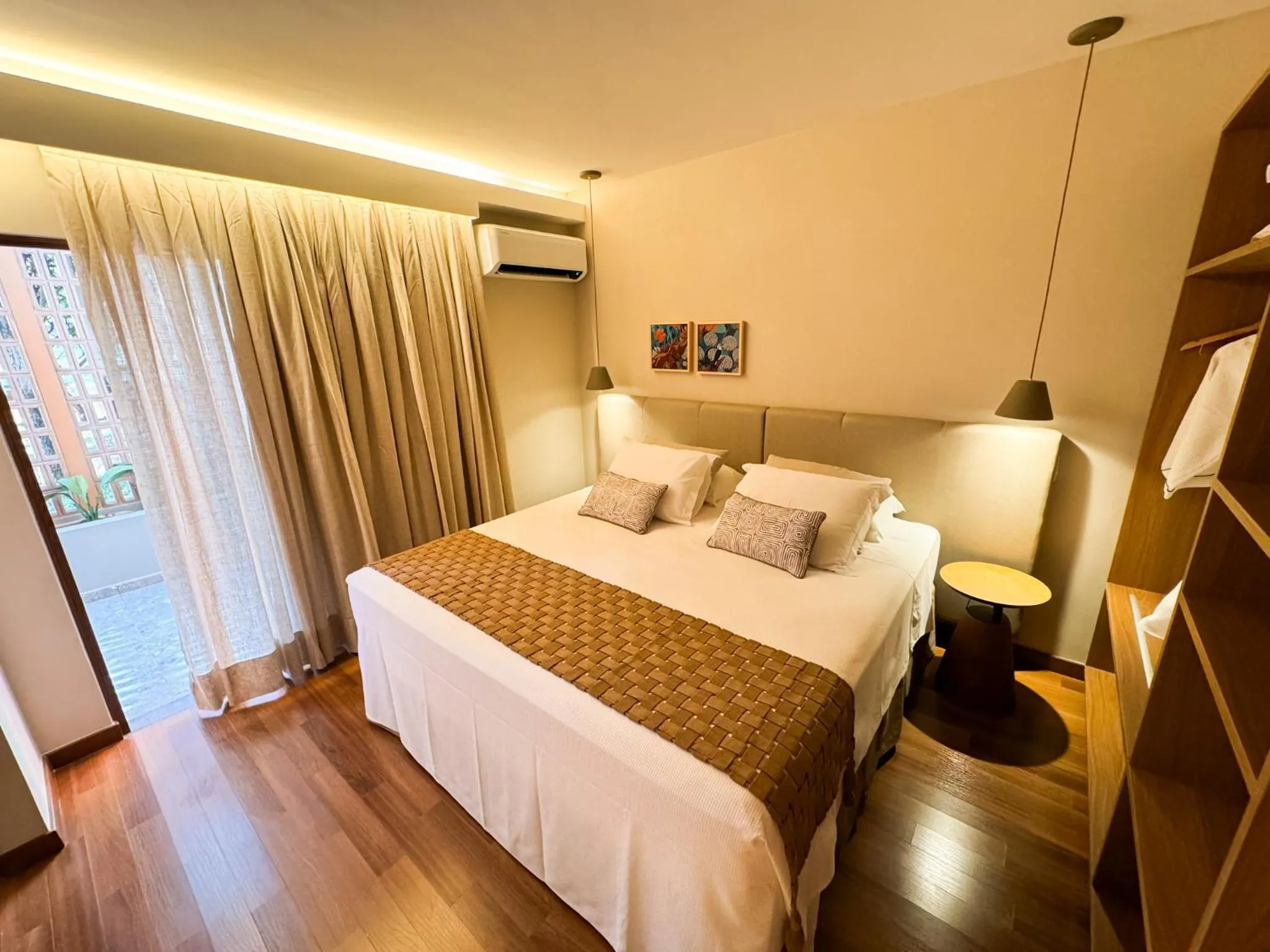 Bed in Hot Beach Raízes