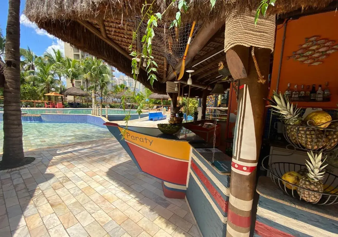 Lounge or bar in Hot Beach Raízes Lounge or bar in Hot Beach Raízes