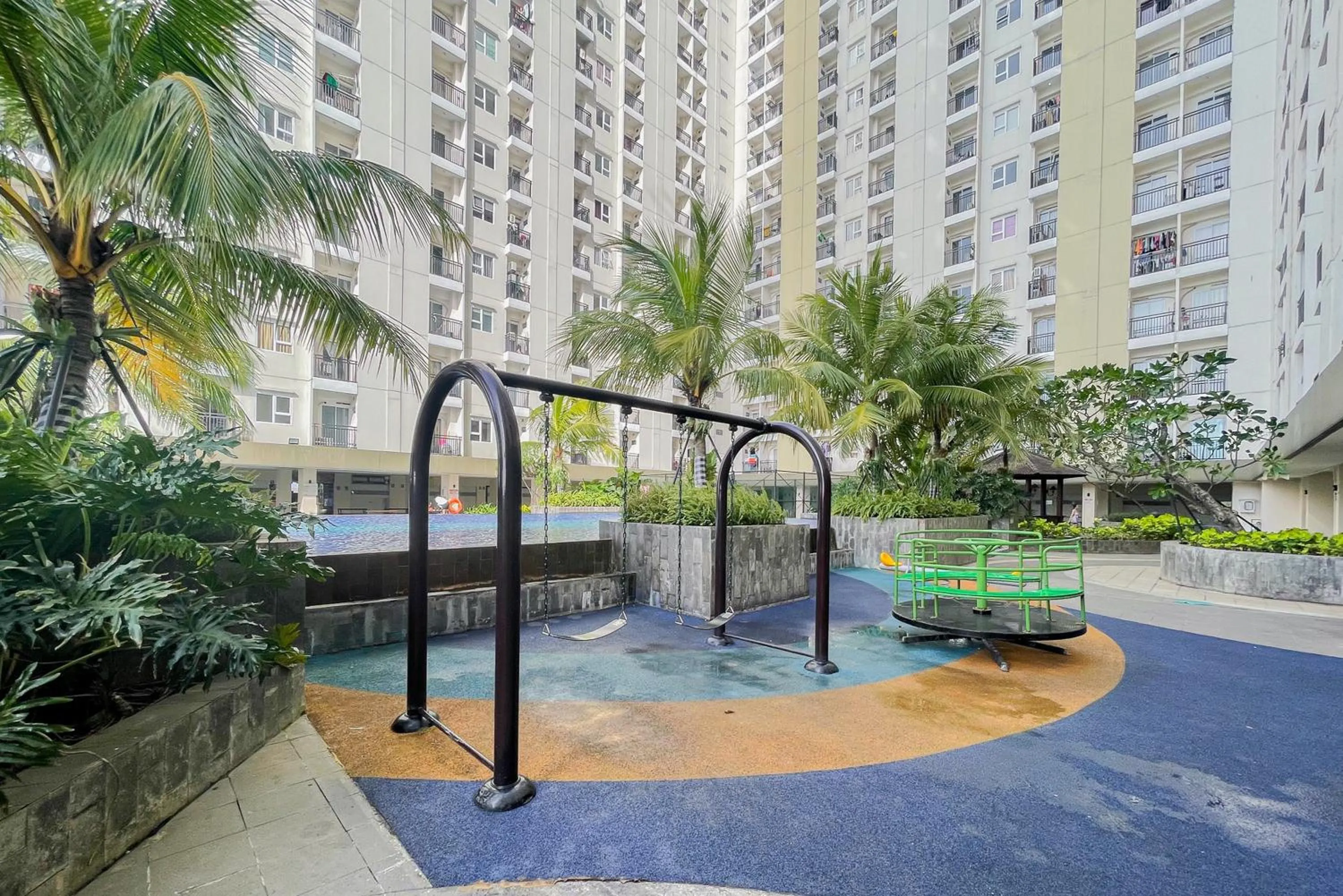 Property building in RedLiving Apartemen Cinere Resort - Gold Room