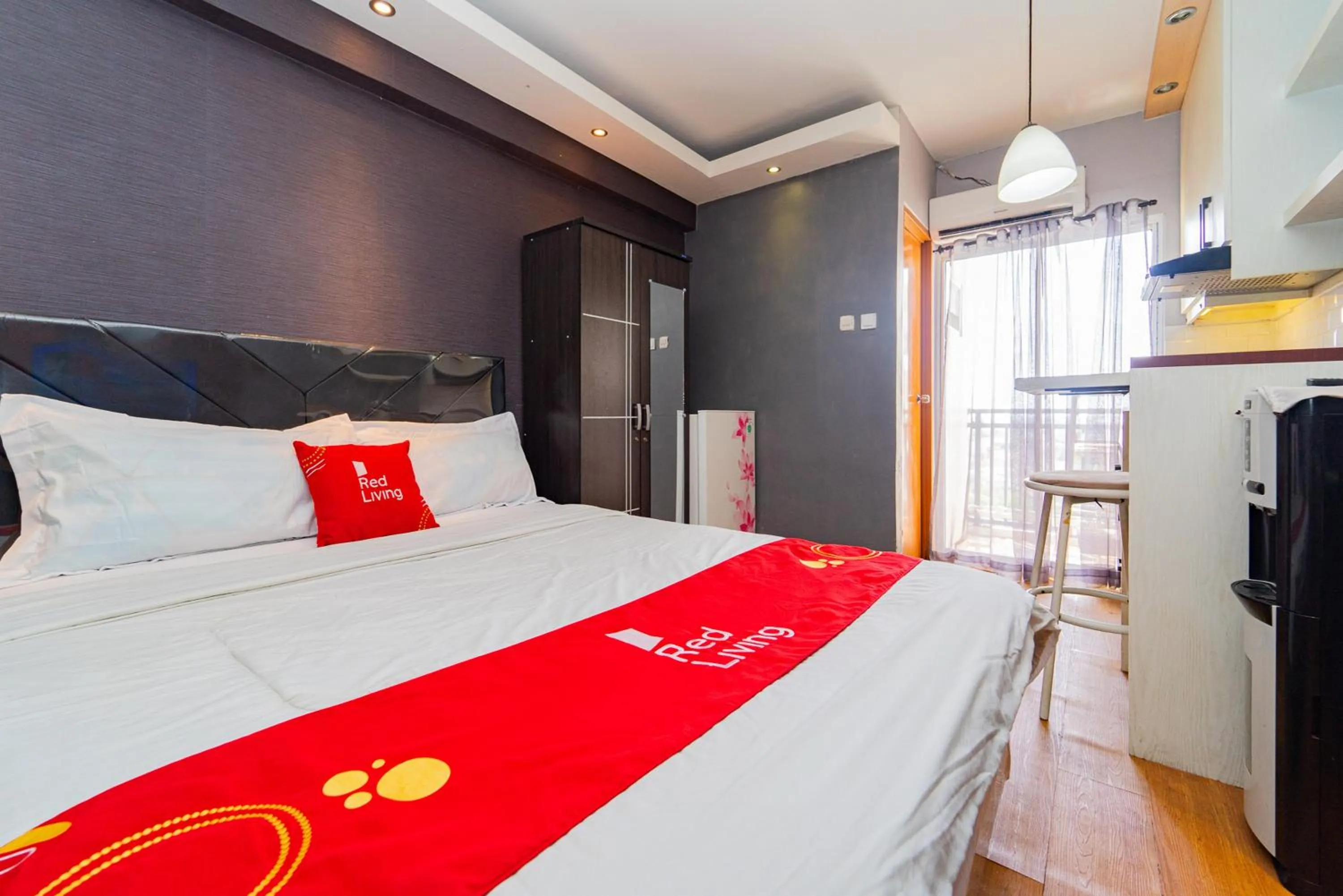 Bed in RedLiving Apartemen Cinere Resort - Gold Room