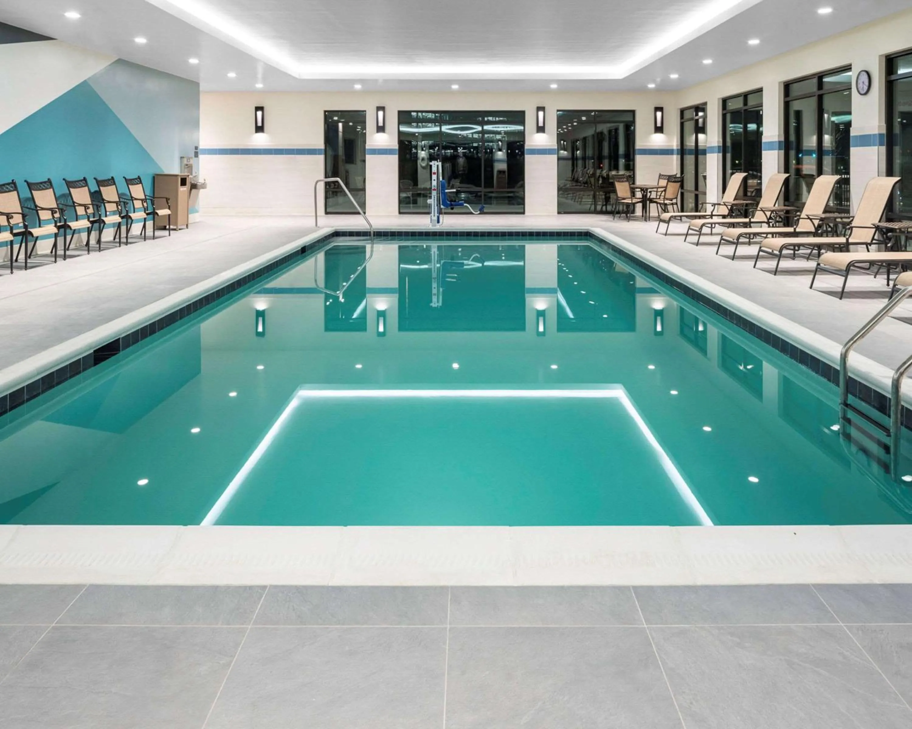 Swimming pool in Hyatt House Allentown-Lehigh Valley
