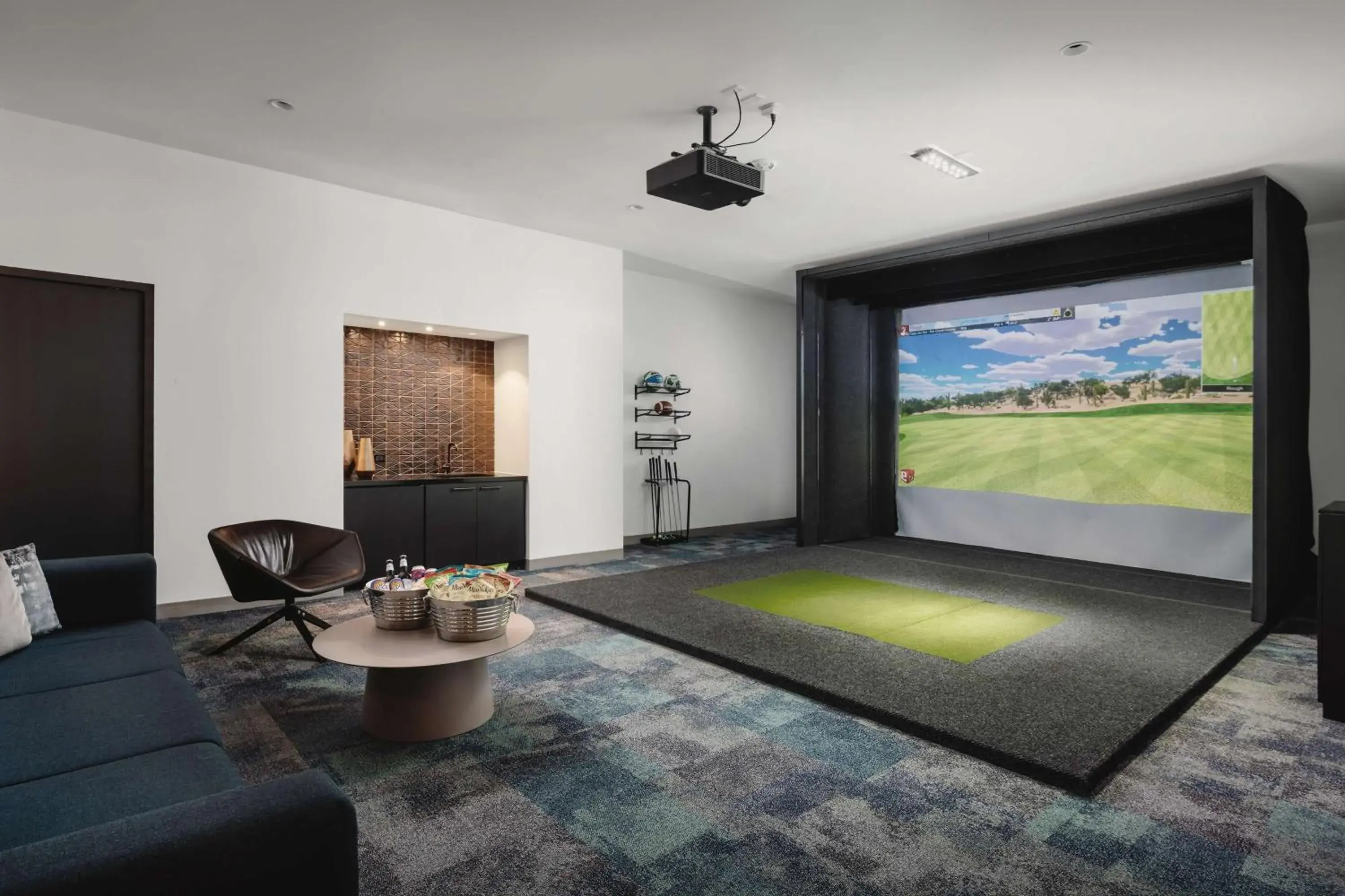 Fitness centre/facilities, Bed in Tommie Austin, JDV by Hyatt Fitness centre/facilities, Bed in Tommie Austin, JDV by Hyatt
