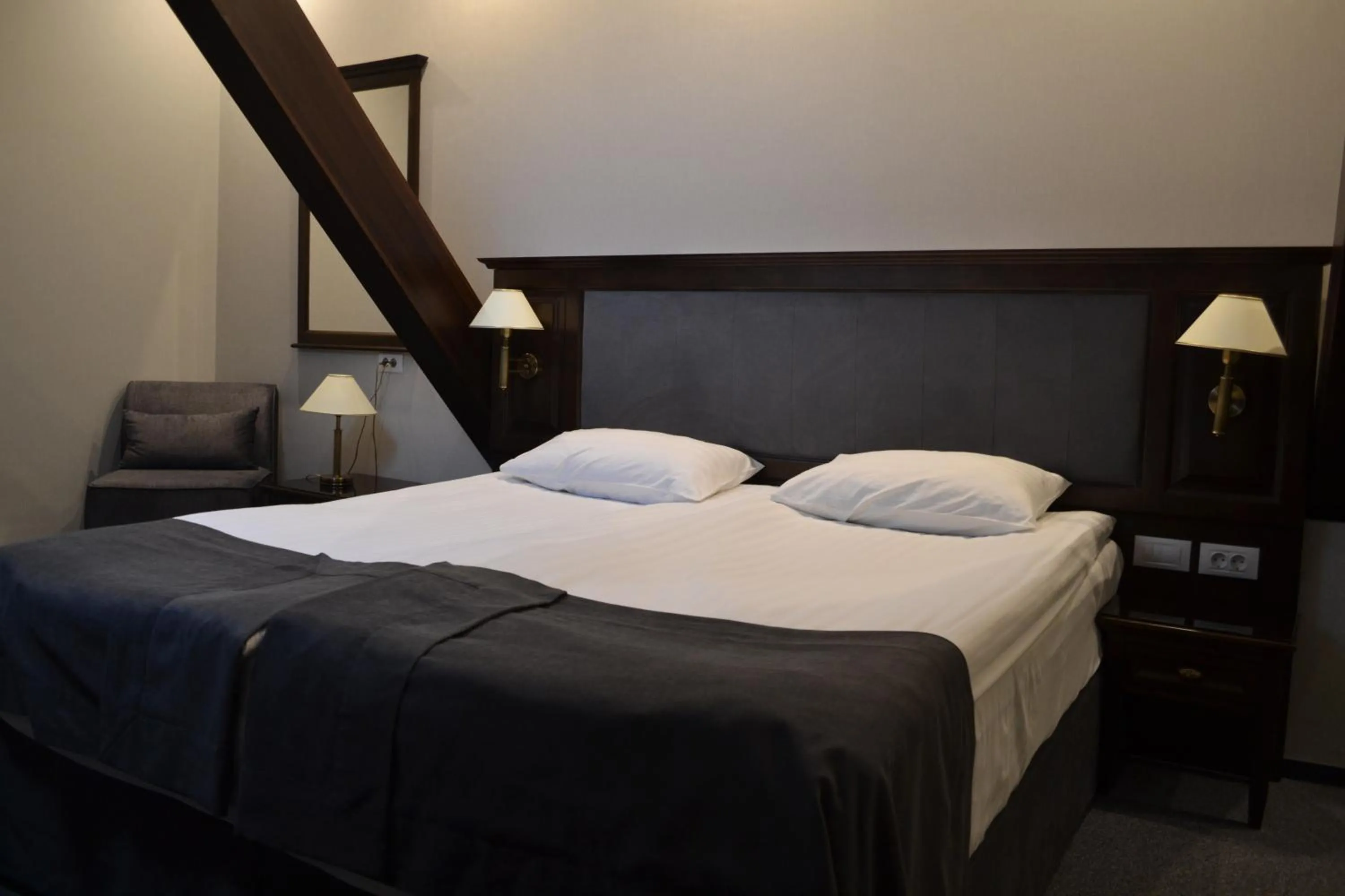 Bed in Optima Collection Bergshloss Rivne