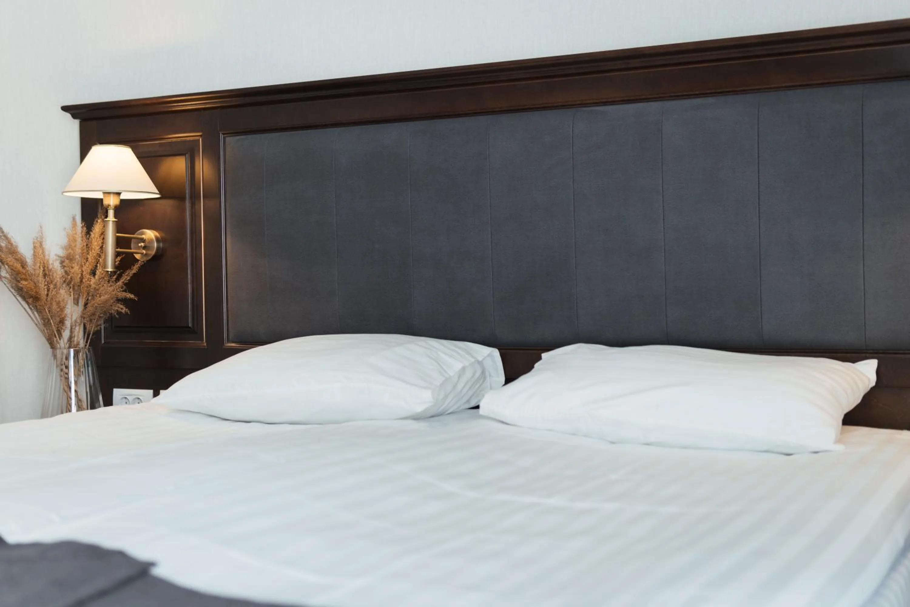 Bed in Optima Collection Bergshloss Rivne