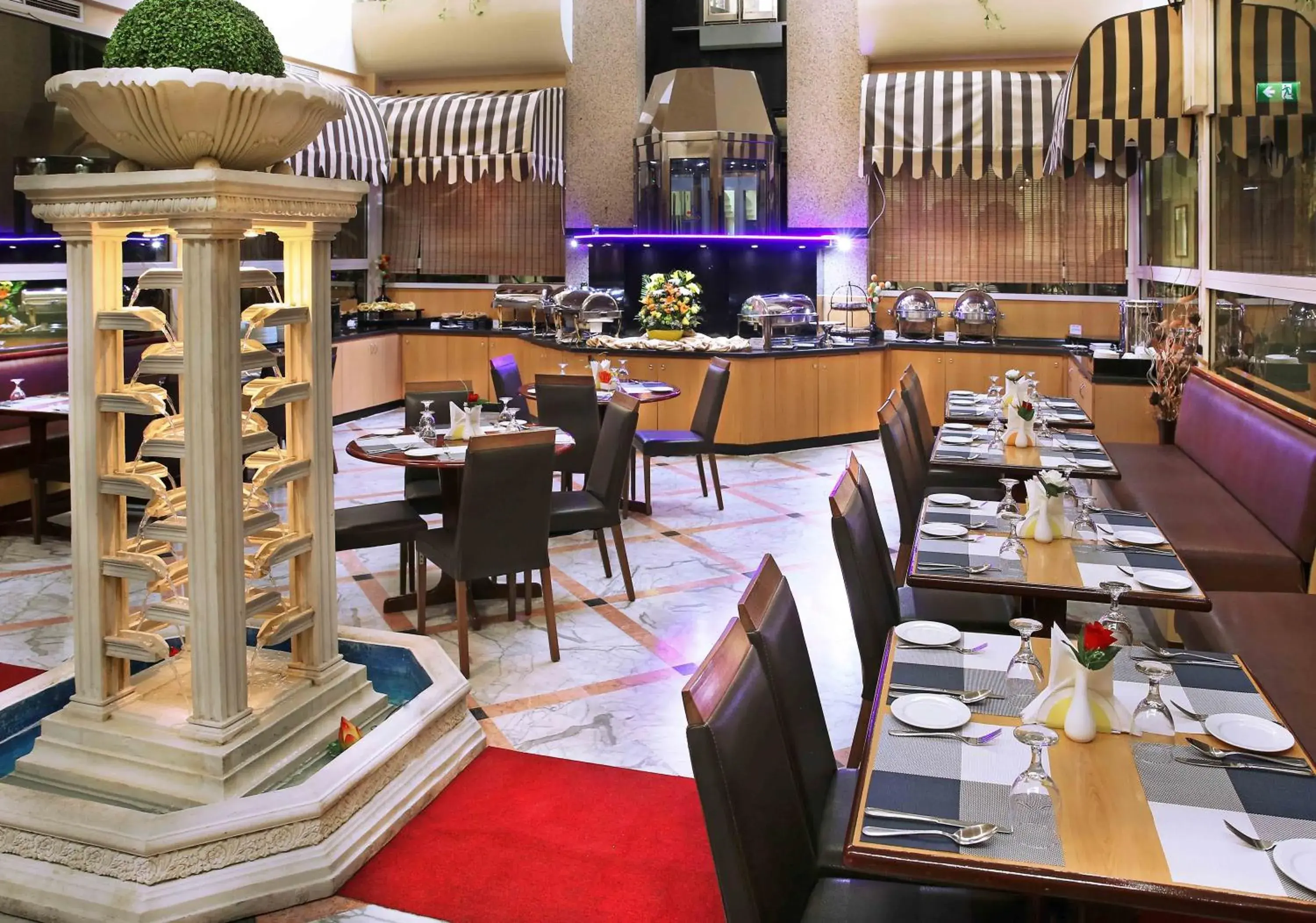 Restaurant/places to eat in Al Seef Hotel Restaurant/places to eat in Al Seef Hotel
