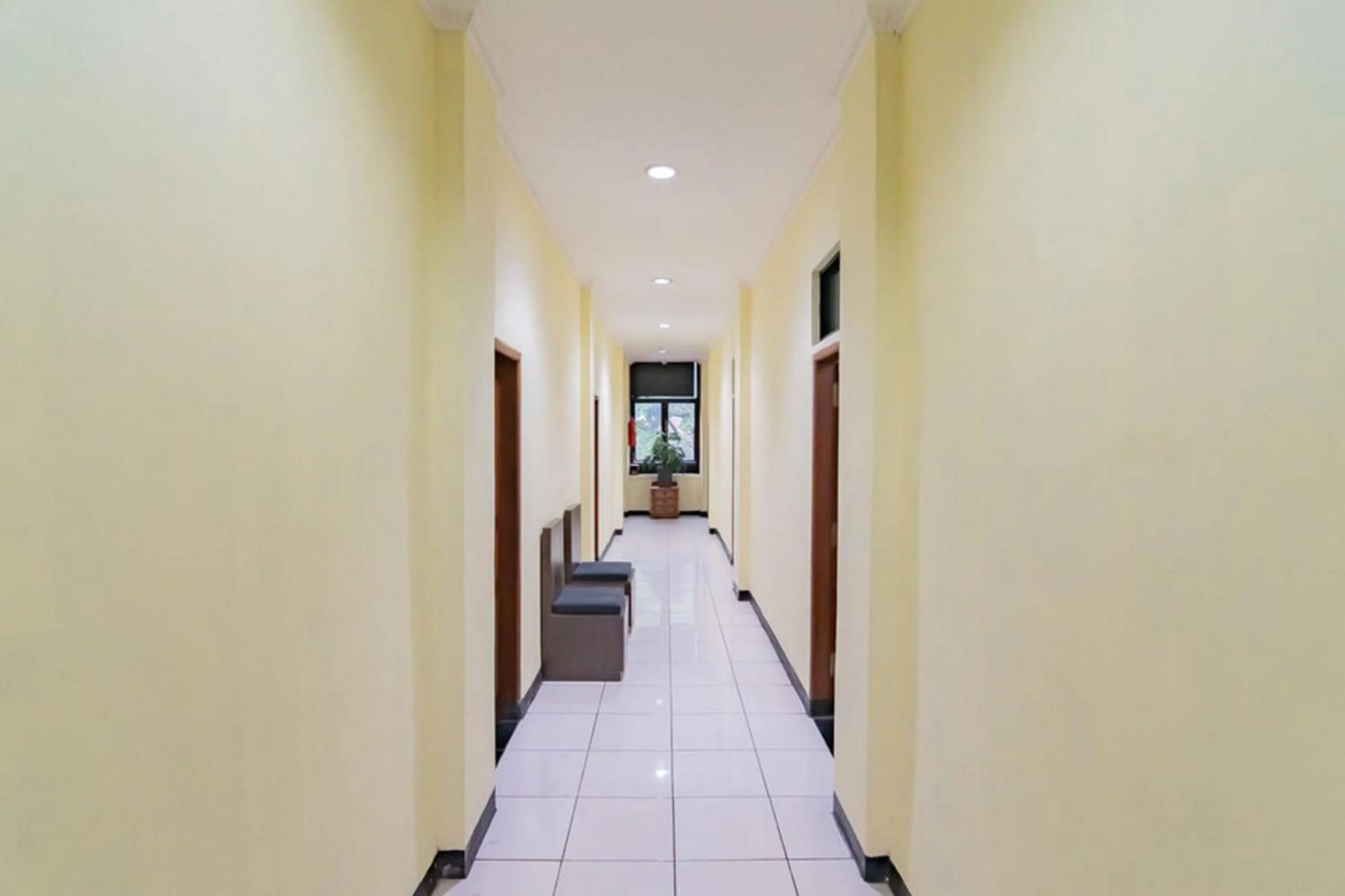 Property building in Sans Hotel Cihampelas Bandung