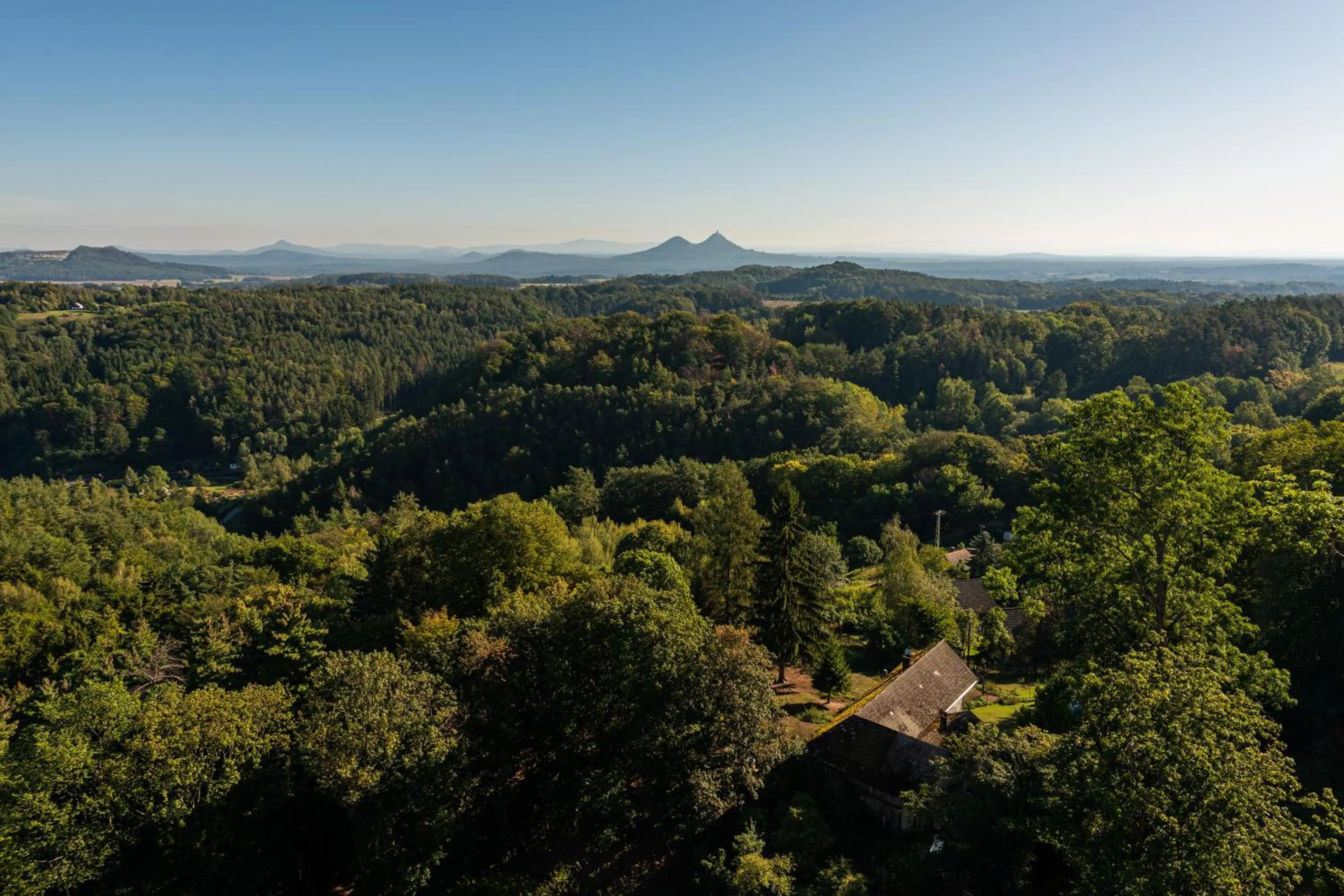 Natural landscape in Hájovna hradu Houska
