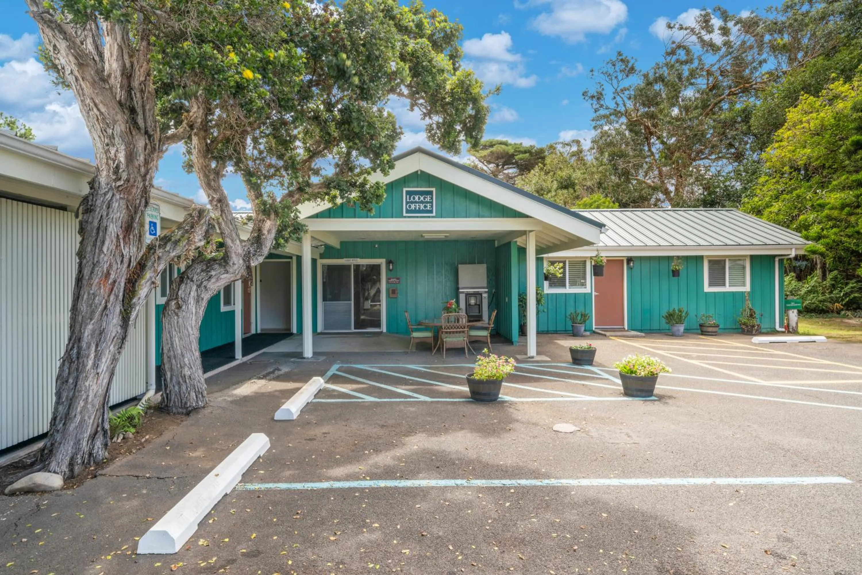 Property building in Castle Waimea Country Lodge