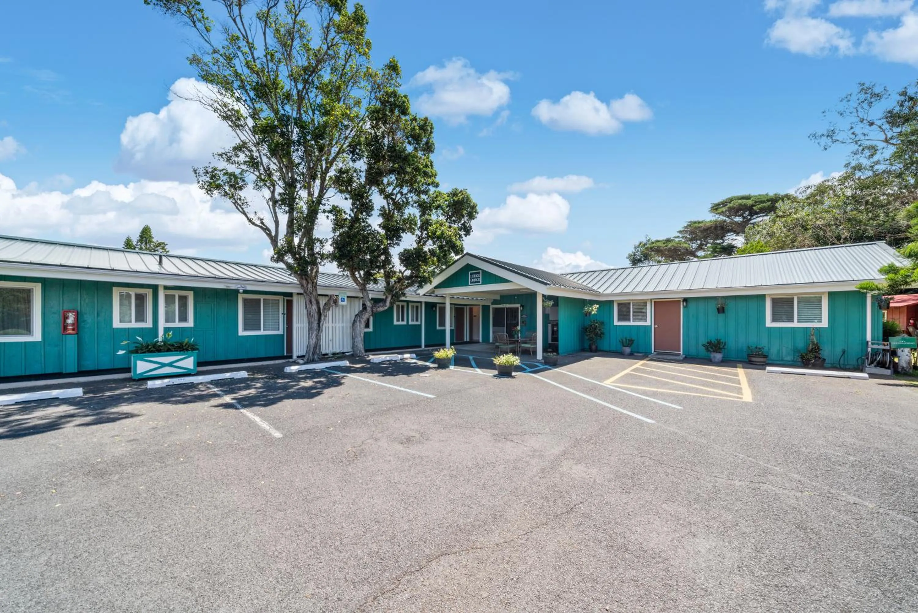 Property building in Castle Waimea Country Lodge