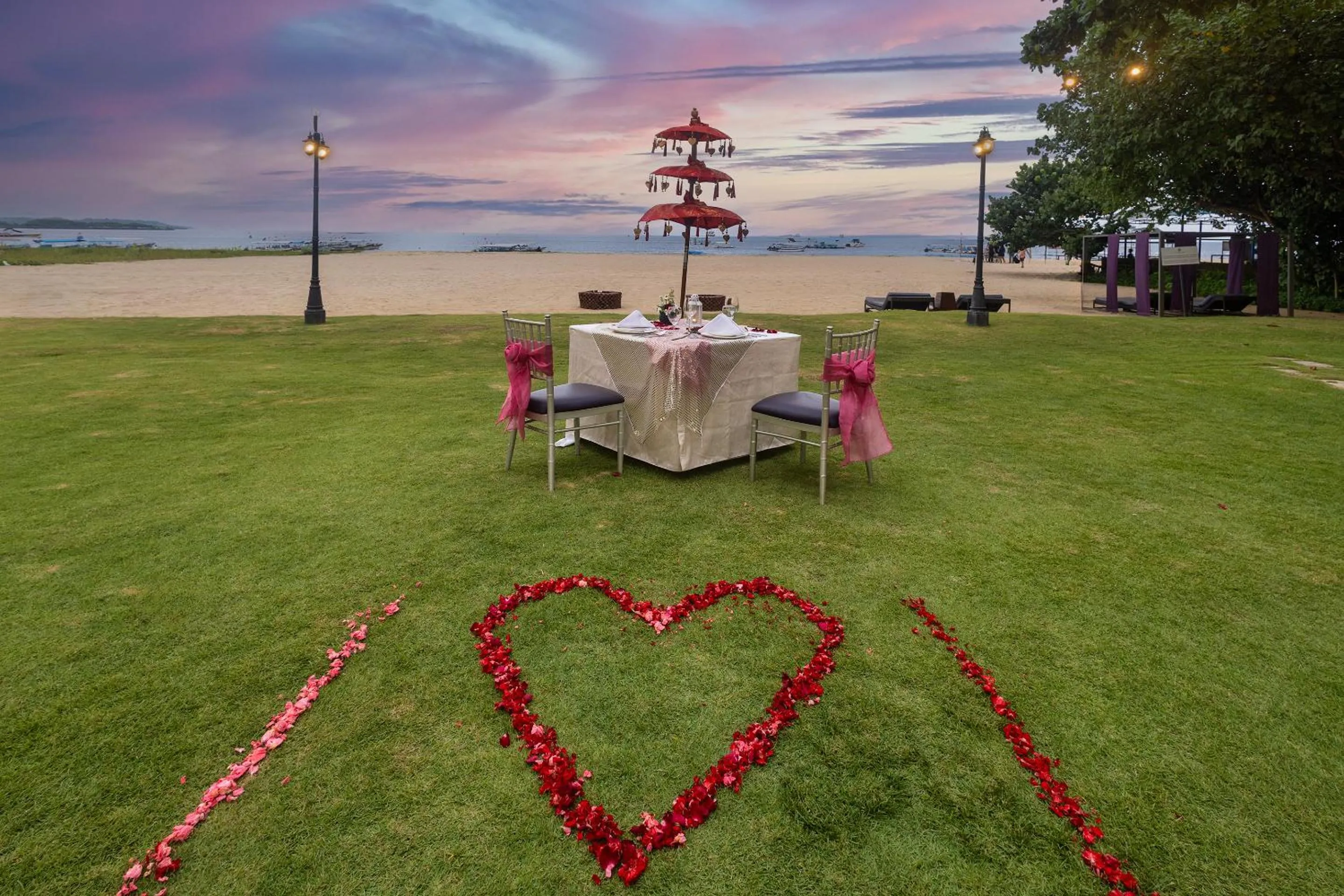 Beach in The Sakala Resort Bali All Suites