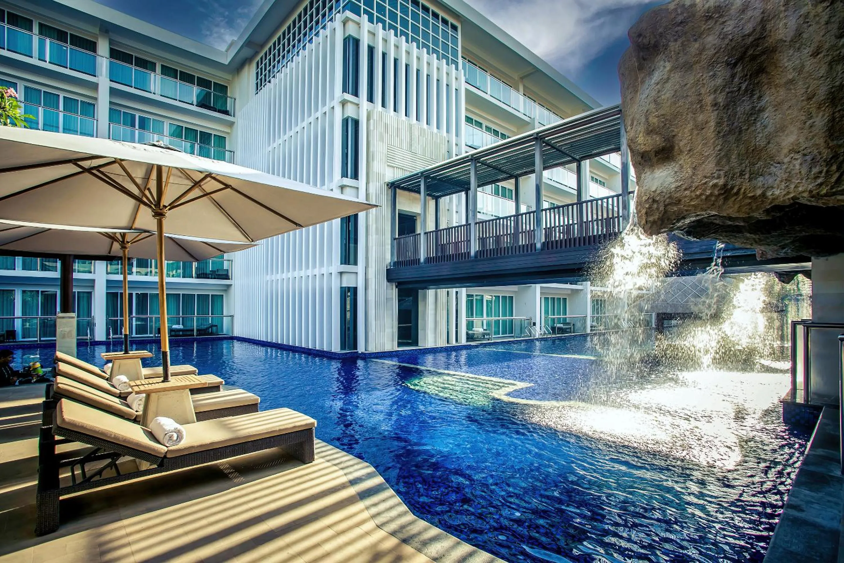 Swimming pool in The Sakala Resort Bali All Suites