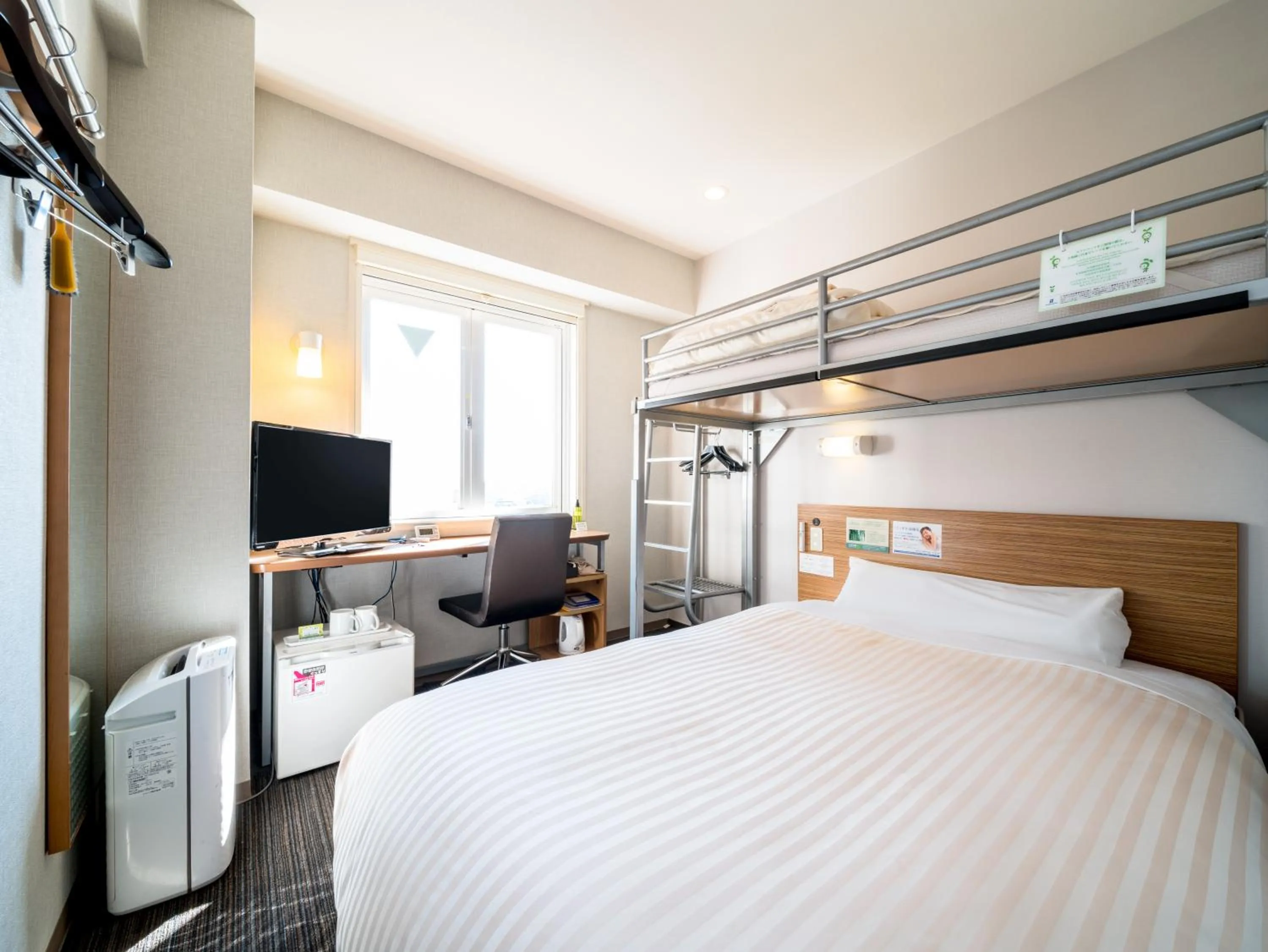 Photo of the whole room, Bed in Super Hotel Saitama Omiya West