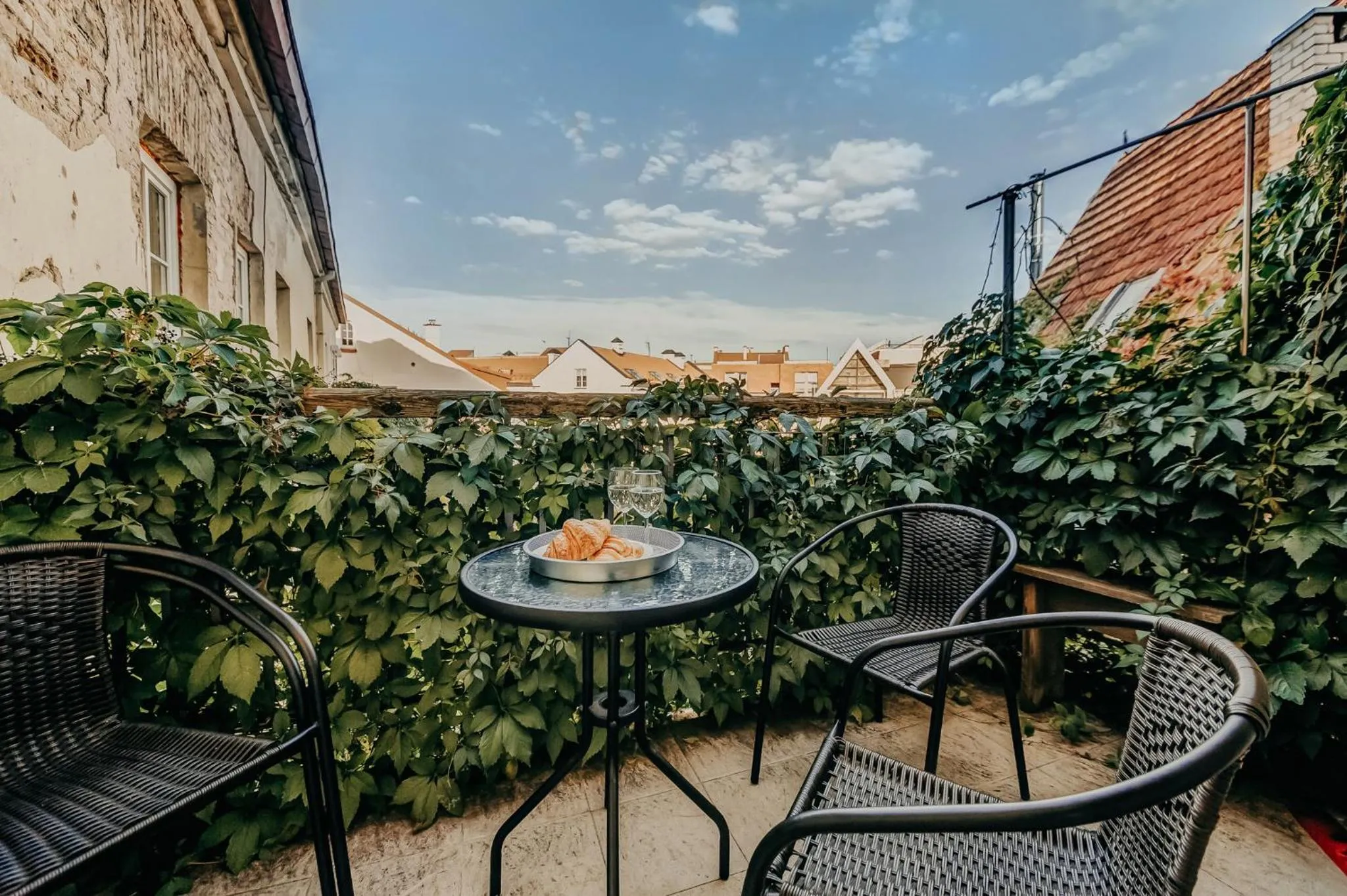 Patio in Spacious - 140 square meters Apartment, Vilnius City Centre