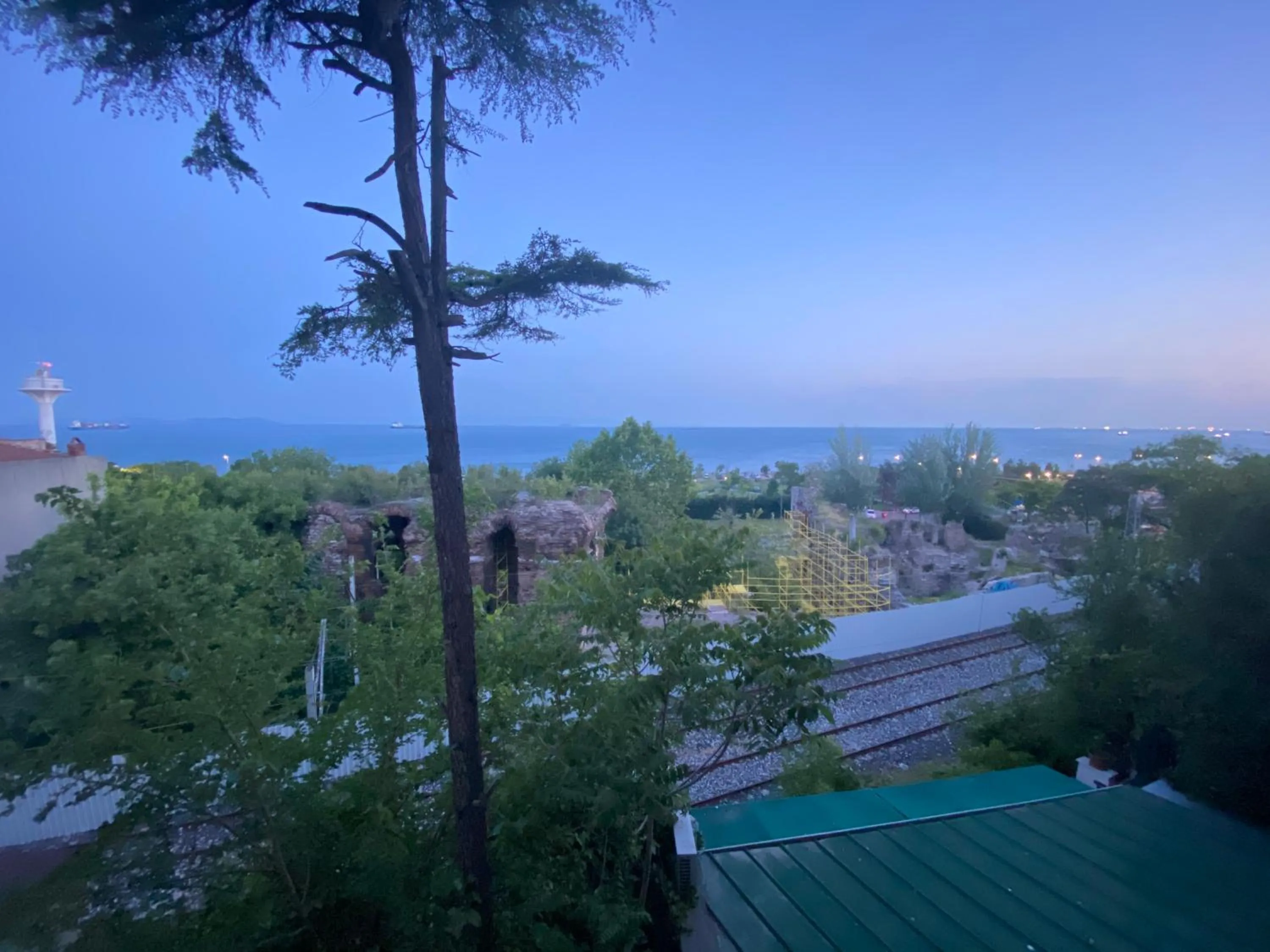 Sea view in Marmara House&Apartments