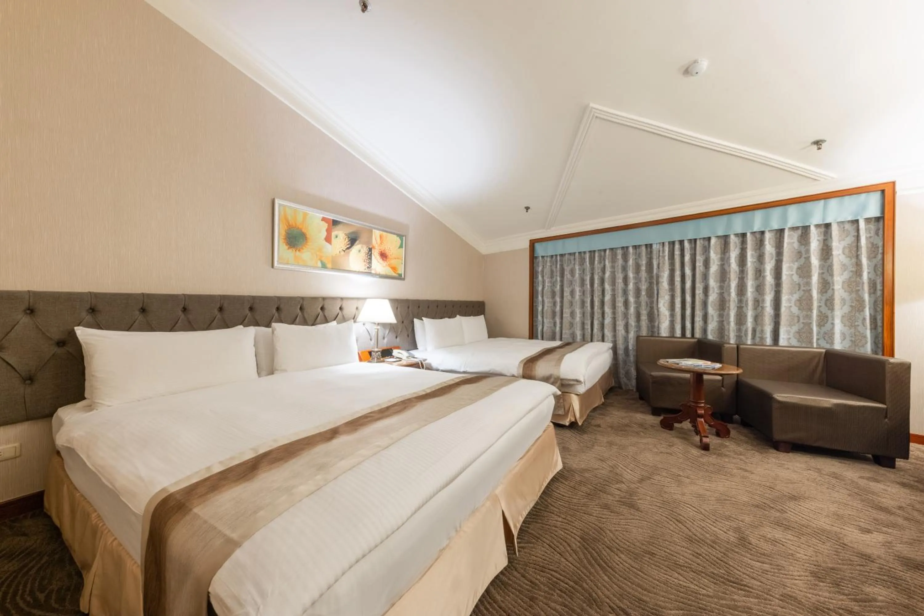 Bed in Taoyuan Yuehua Hotel & Golf Club