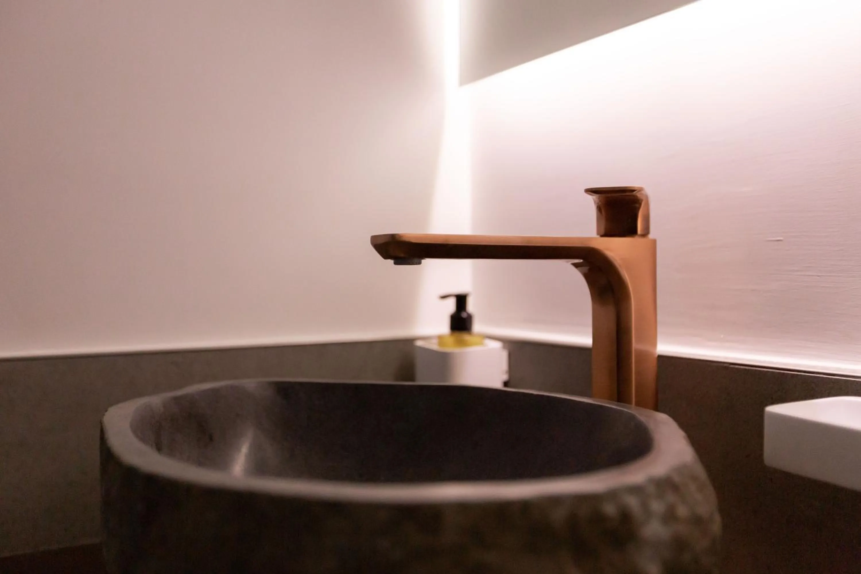 Bathroom in Liferooms