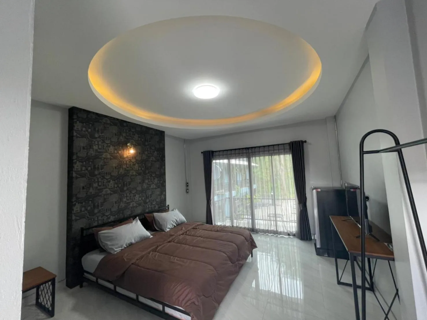 Photo of the whole room, Bed in Re-Live Resort