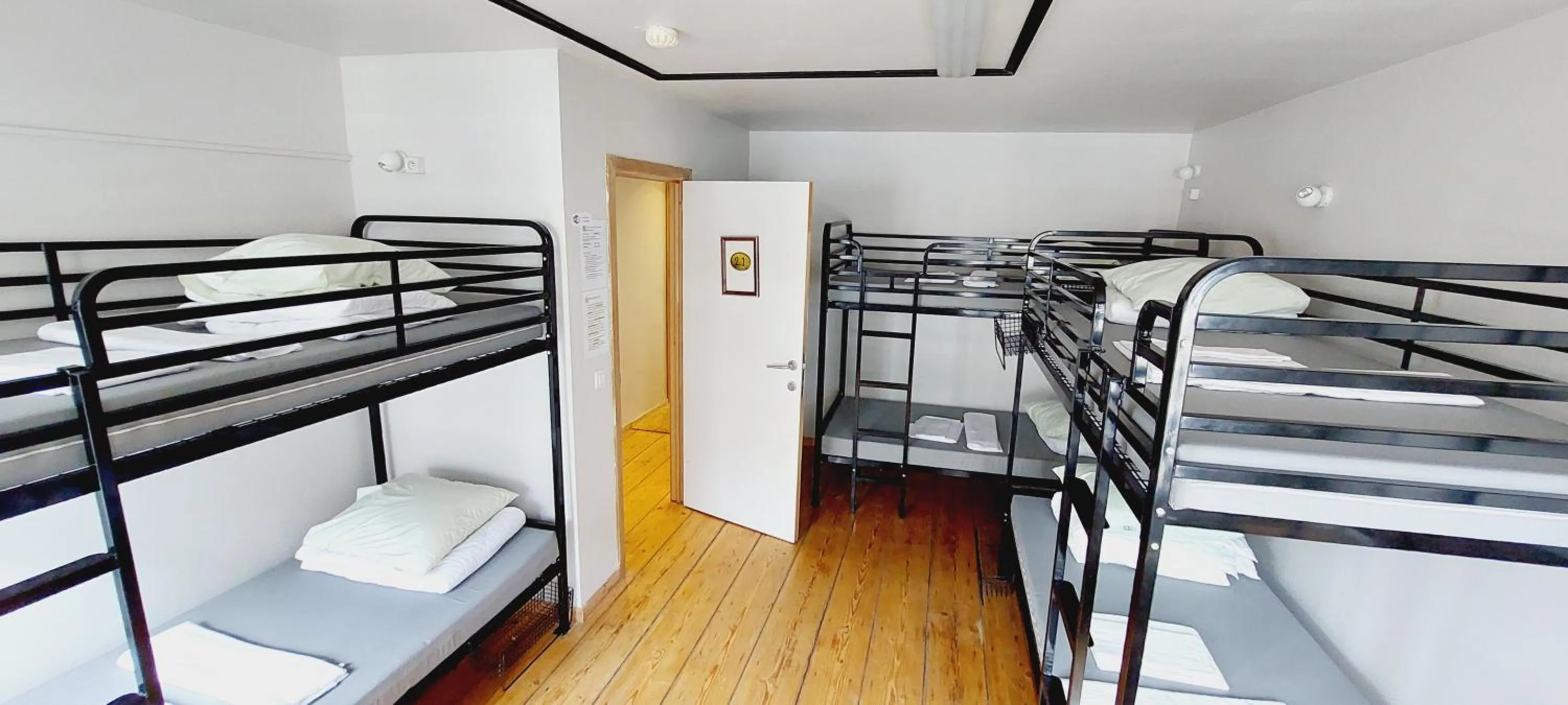 Photo of the whole room, Bed in KaBa Hostel