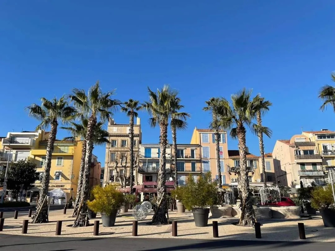Neighbourhood in Villa Cocody