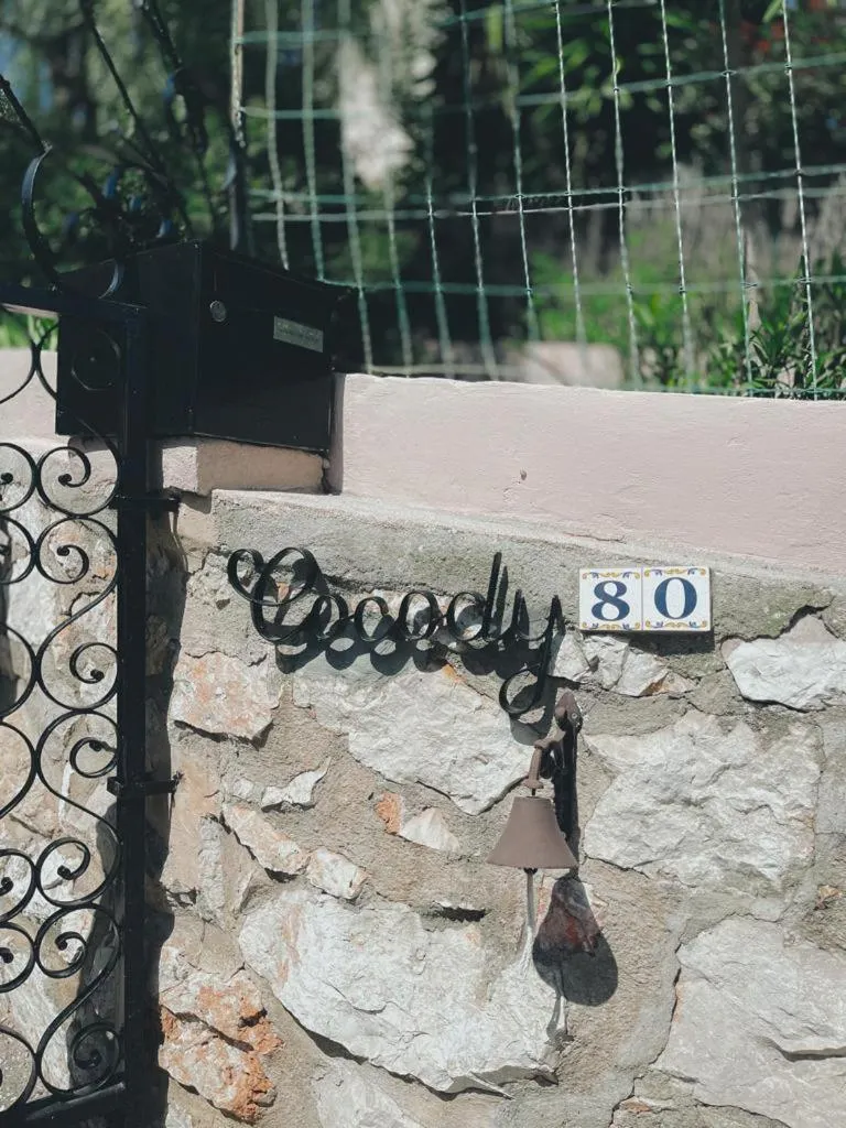 Property logo or sign in Villa Cocody