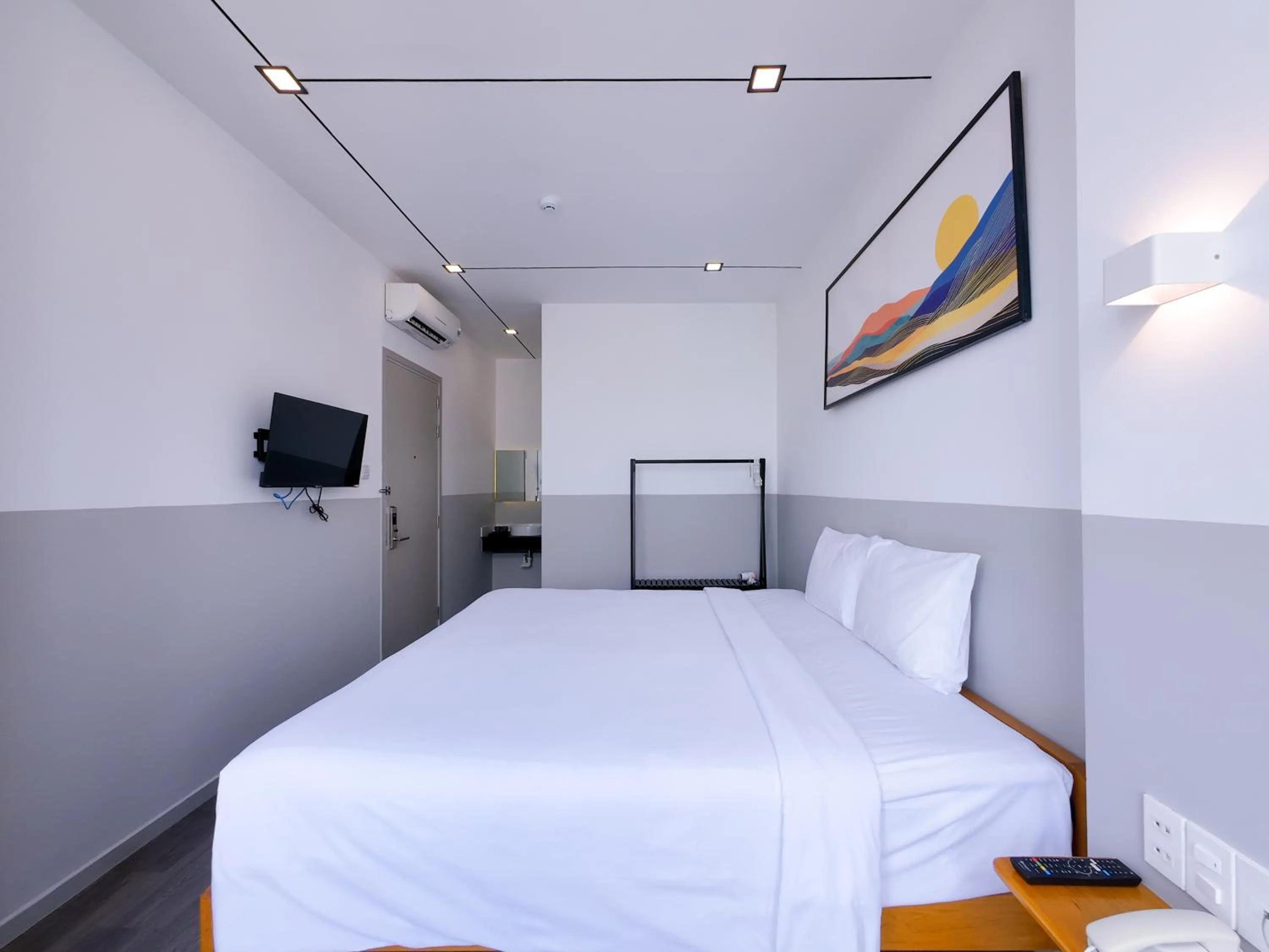 Photo of the whole room, Bed in FIT Hotel Can Tho