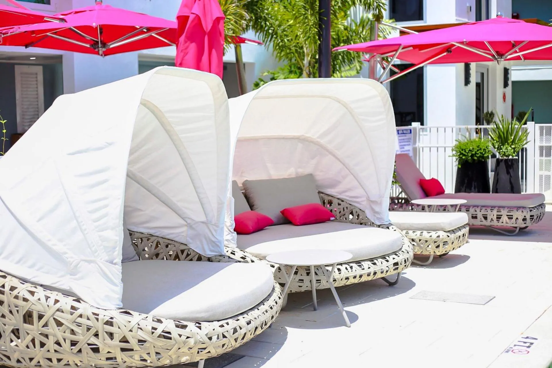 Swimming pool in The Saint Hotel