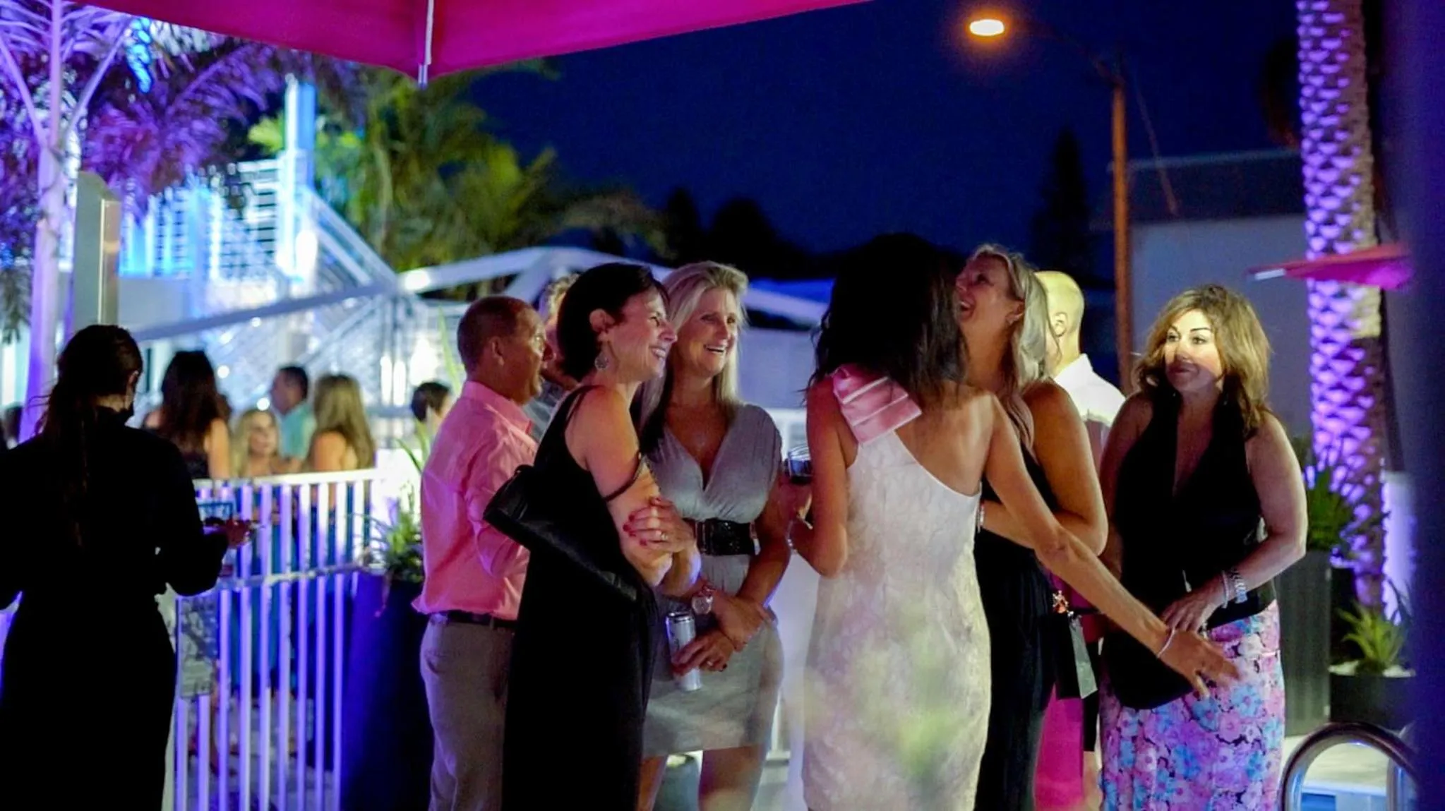 Evening entertainment in The Saint Hotel